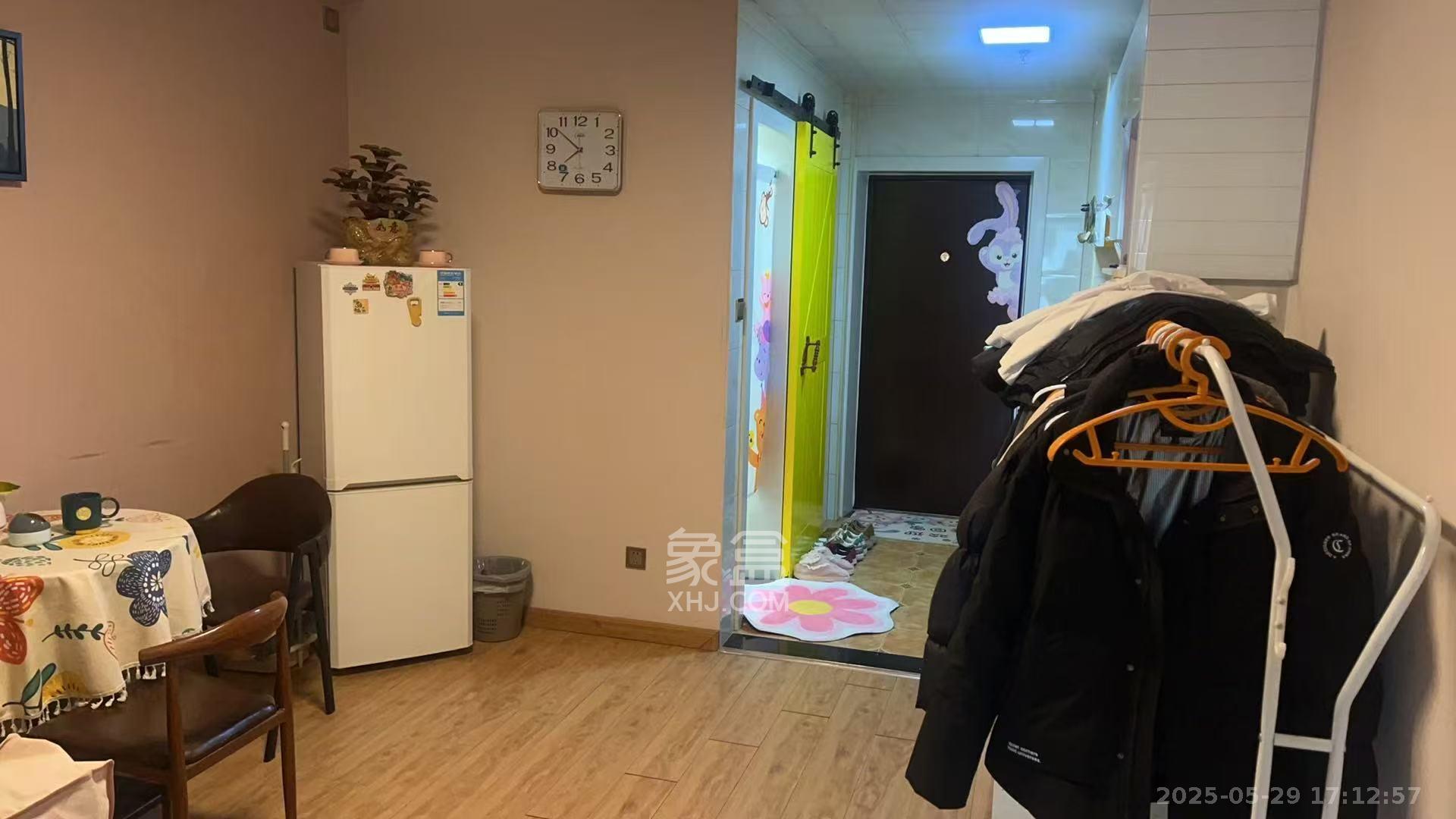 博雅例外  1室1厅1卫   1300.00元/月室内图