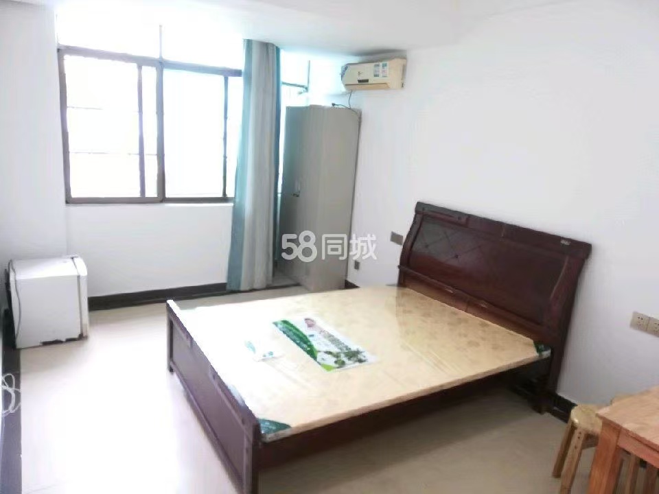 亿丰大厦  1室0厅1卫   800.00元/月