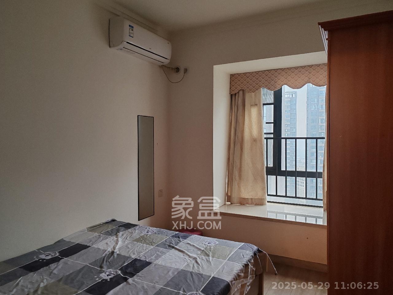 汇金城/嘉华城（二期、三期）  4室2厅2卫    3000.0元/月室内图