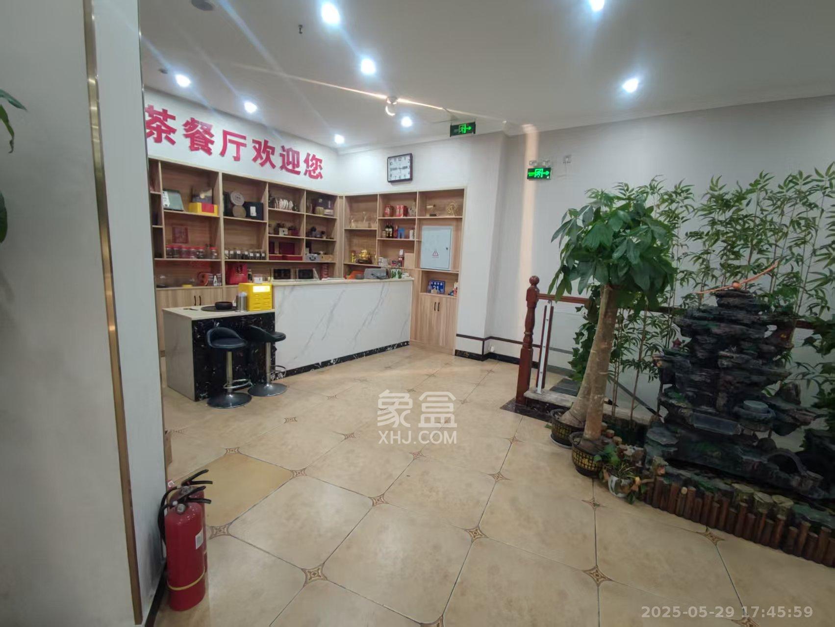 江山帝景雅典   80.0㎡     8000.00元/月室内图