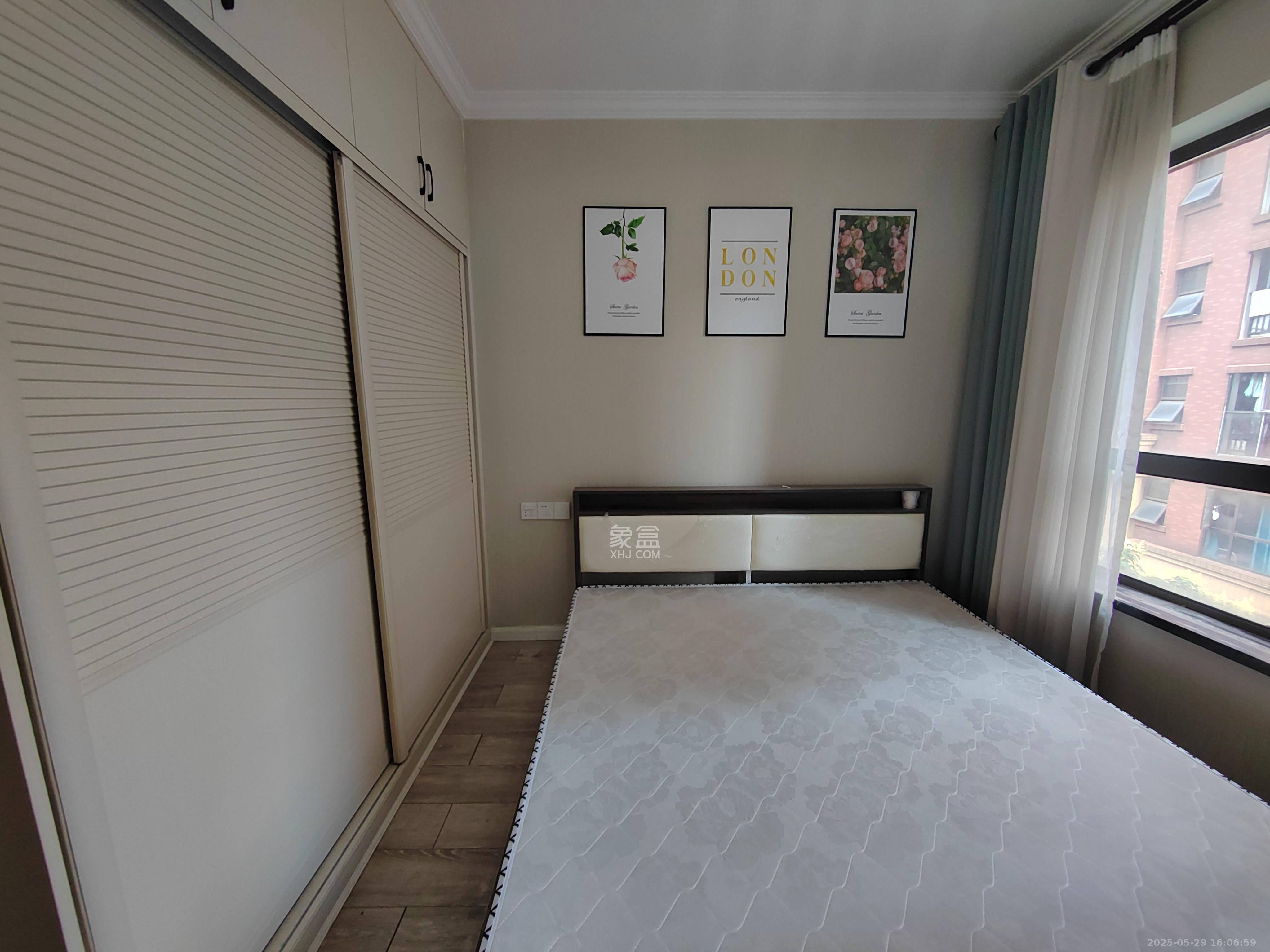 润屋美院  3室1厅2卫   3500.00元/月室内图