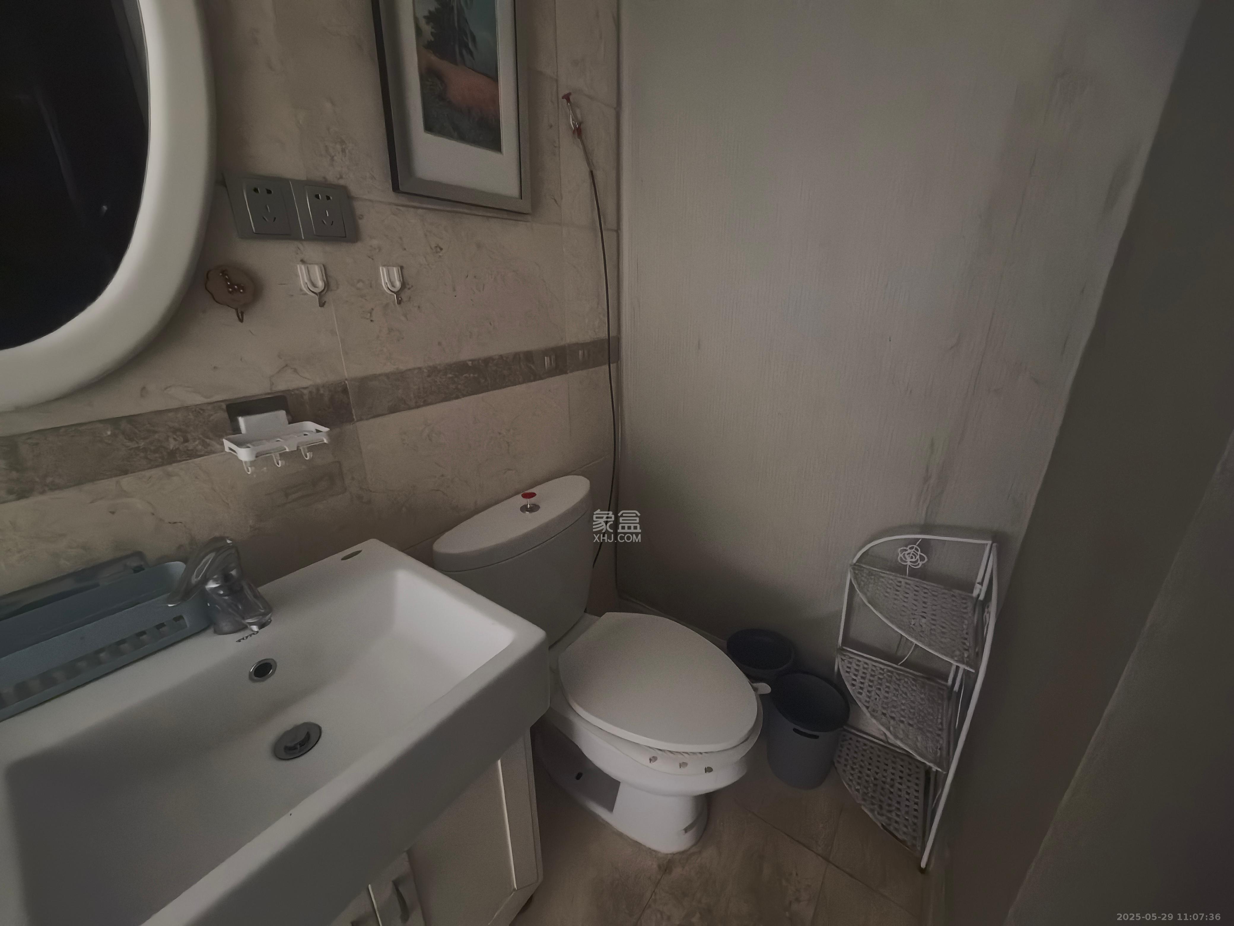 沁园春御院 1室1厅1卫 1700.0元/月 沁园春御院 1室1厅1卫 1700.0元/月室内图