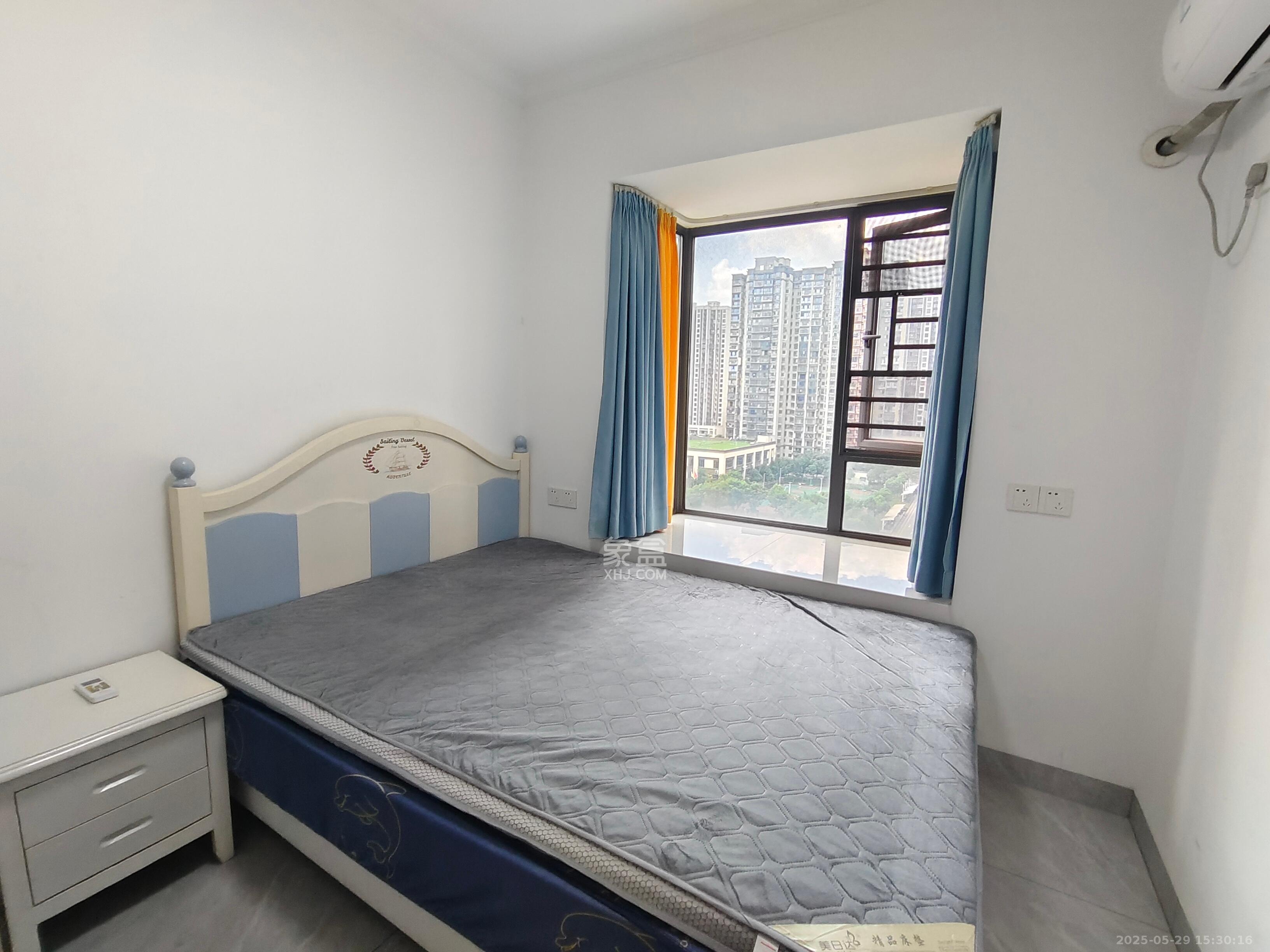 真人桥家园一期  2室1厅1卫    1300.0元/月 真人桥家园一期  2室1厅1卫    1300.0元/月室内图