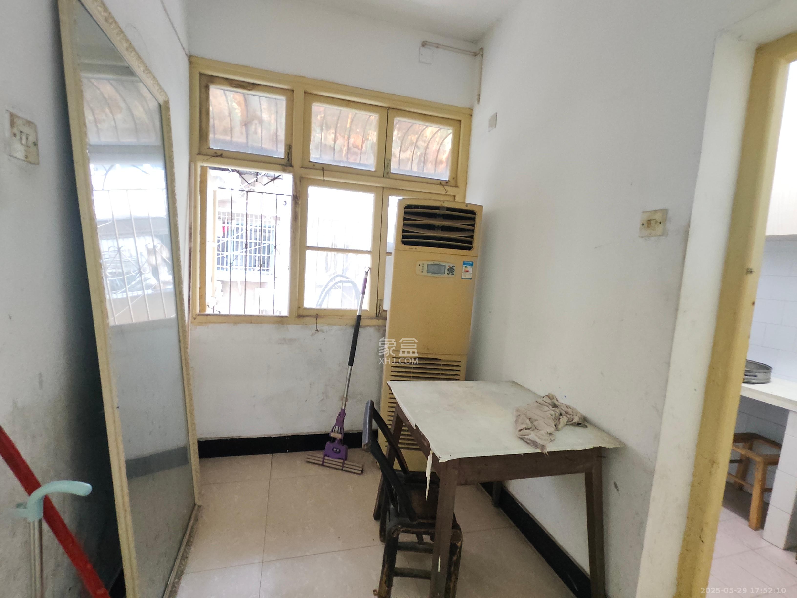 妹子山社区（曙光社区）  2室2厅1卫   1300.00元/月室内图