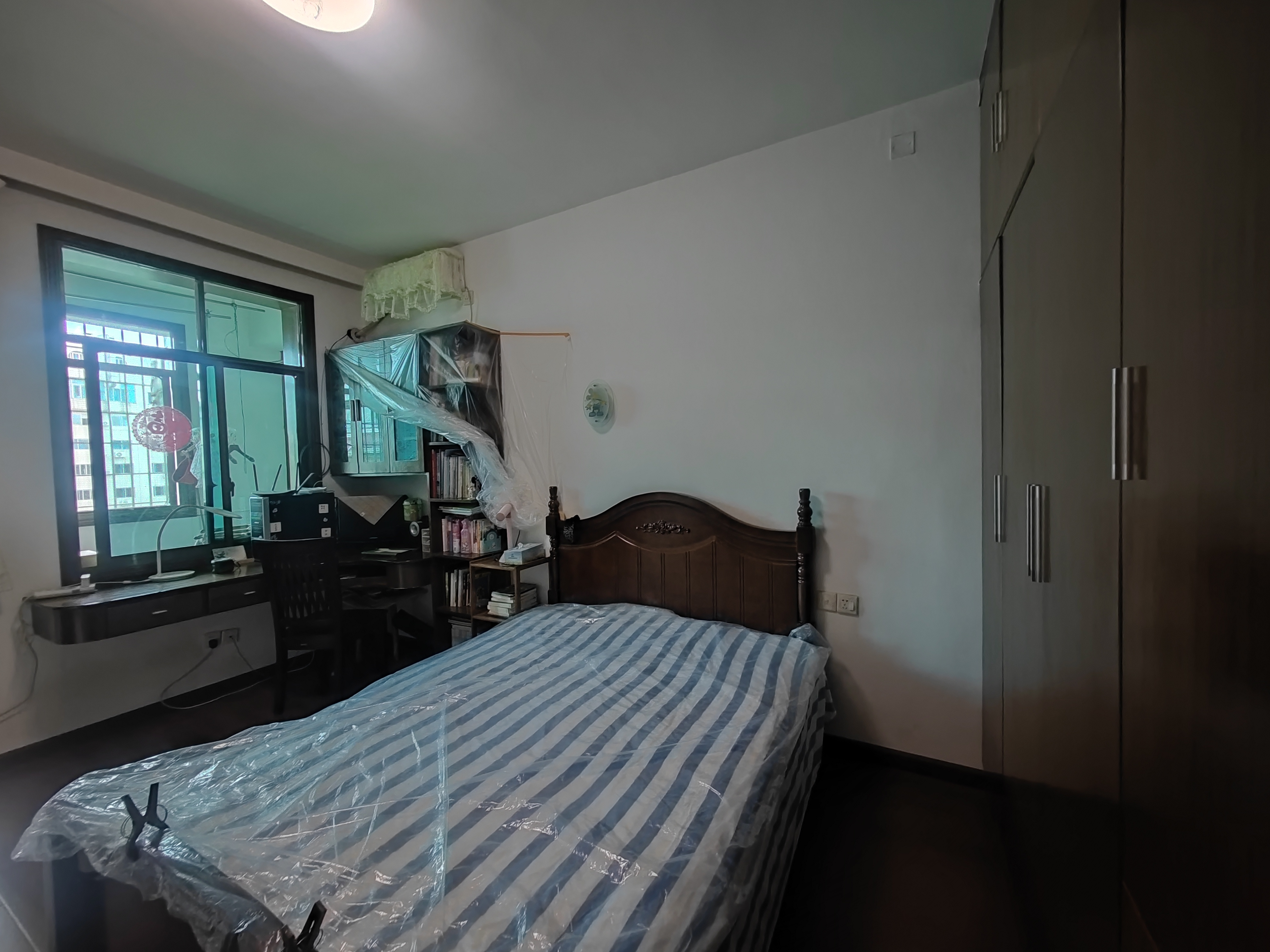 供水大厦(自来水公司家属楼) 3室2厅2卫 46.8万 供水大厦(自来水公司家属楼) 3室2厅2卫 46.8万客厅