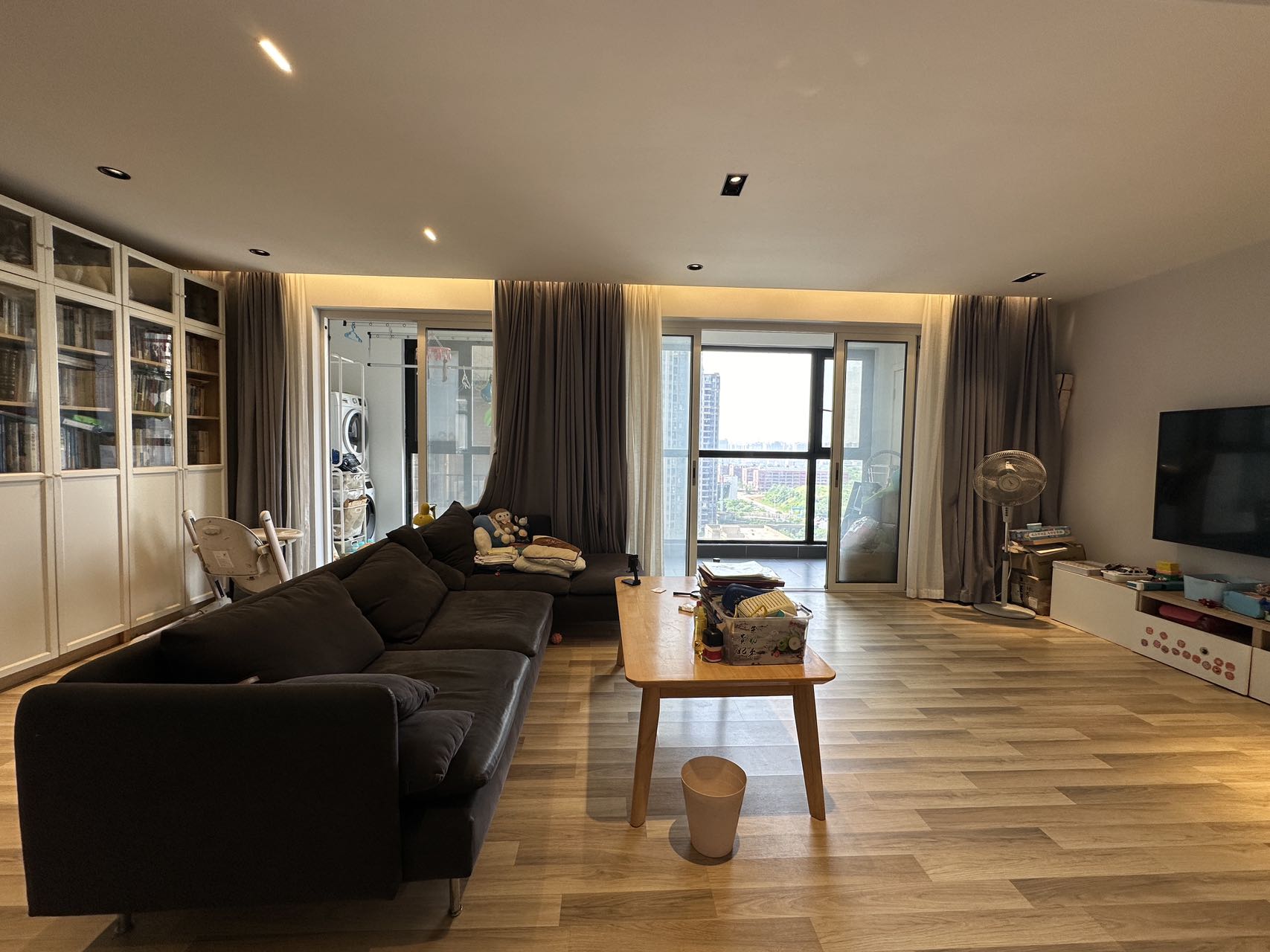 湘银星城  3室2厅2卫    86.8万 湘银星城  3室2厅2卫    86.8万室内图