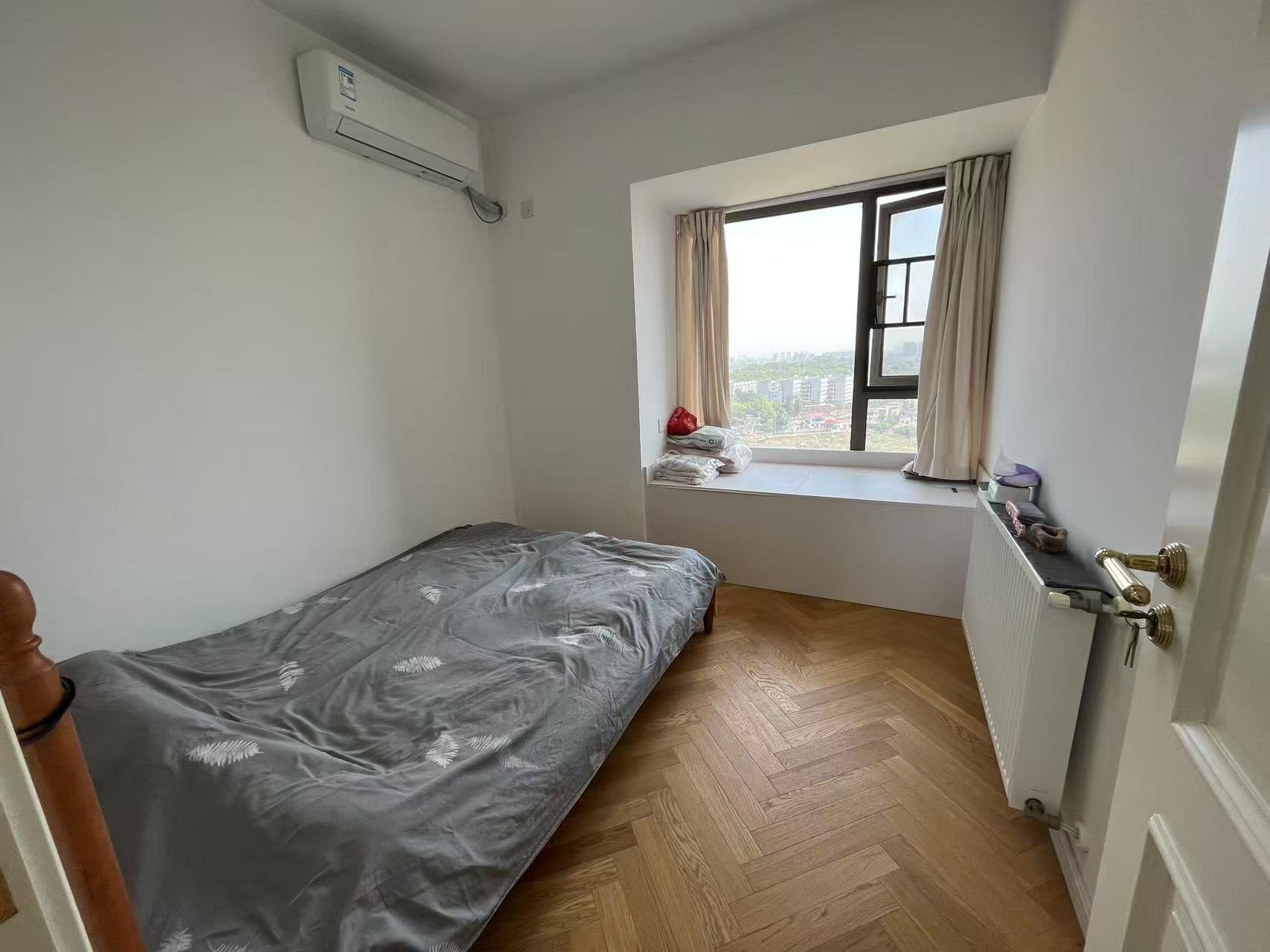 凯风珑城 4室2厅2卫 63.8万 凯风珑城 4室2厅2卫 63.8万室内图