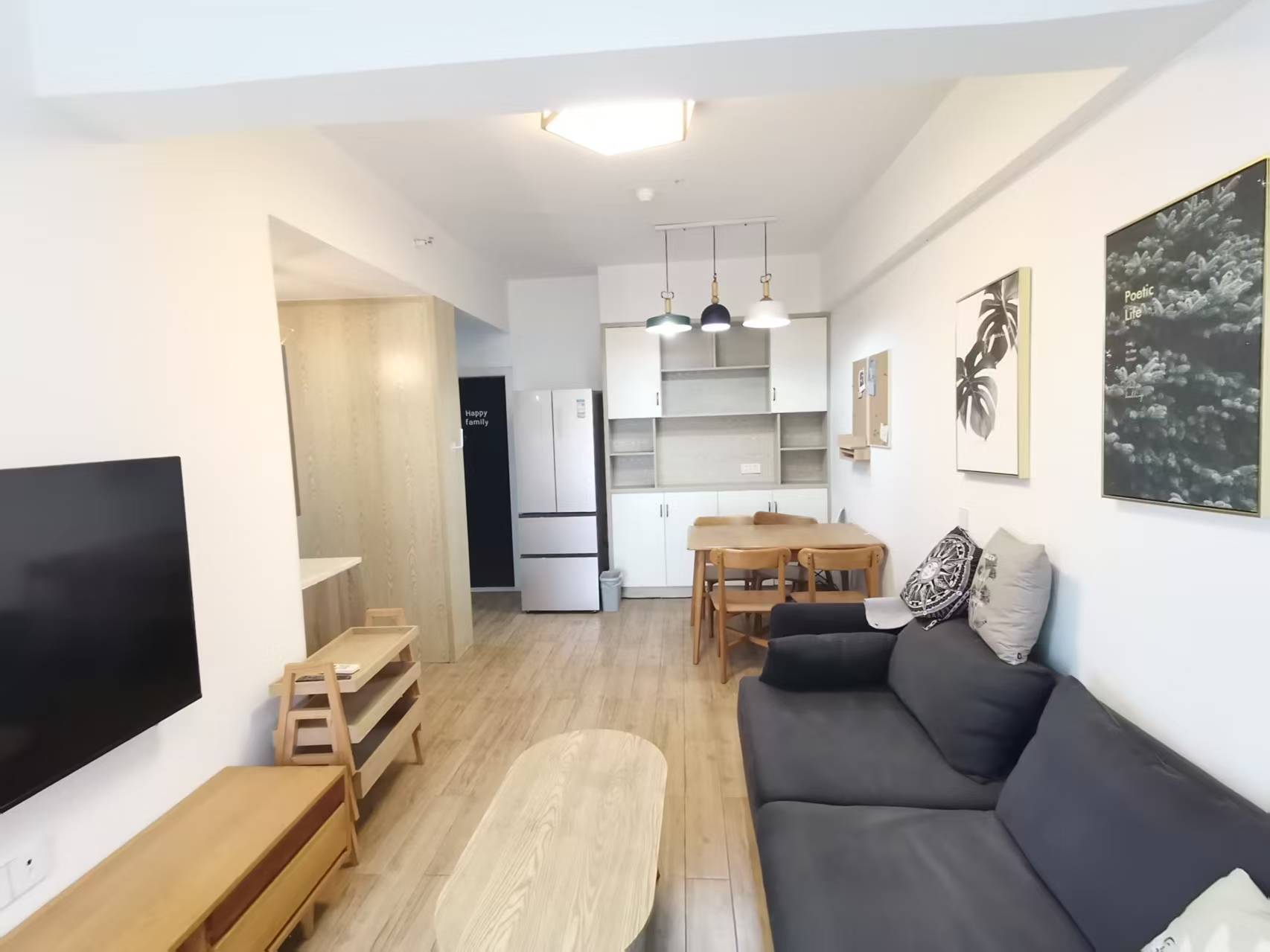 中建御山和苑 1室1厅1卫 32.8万 中建御山和苑 1室1厅1卫 32.8万室内图