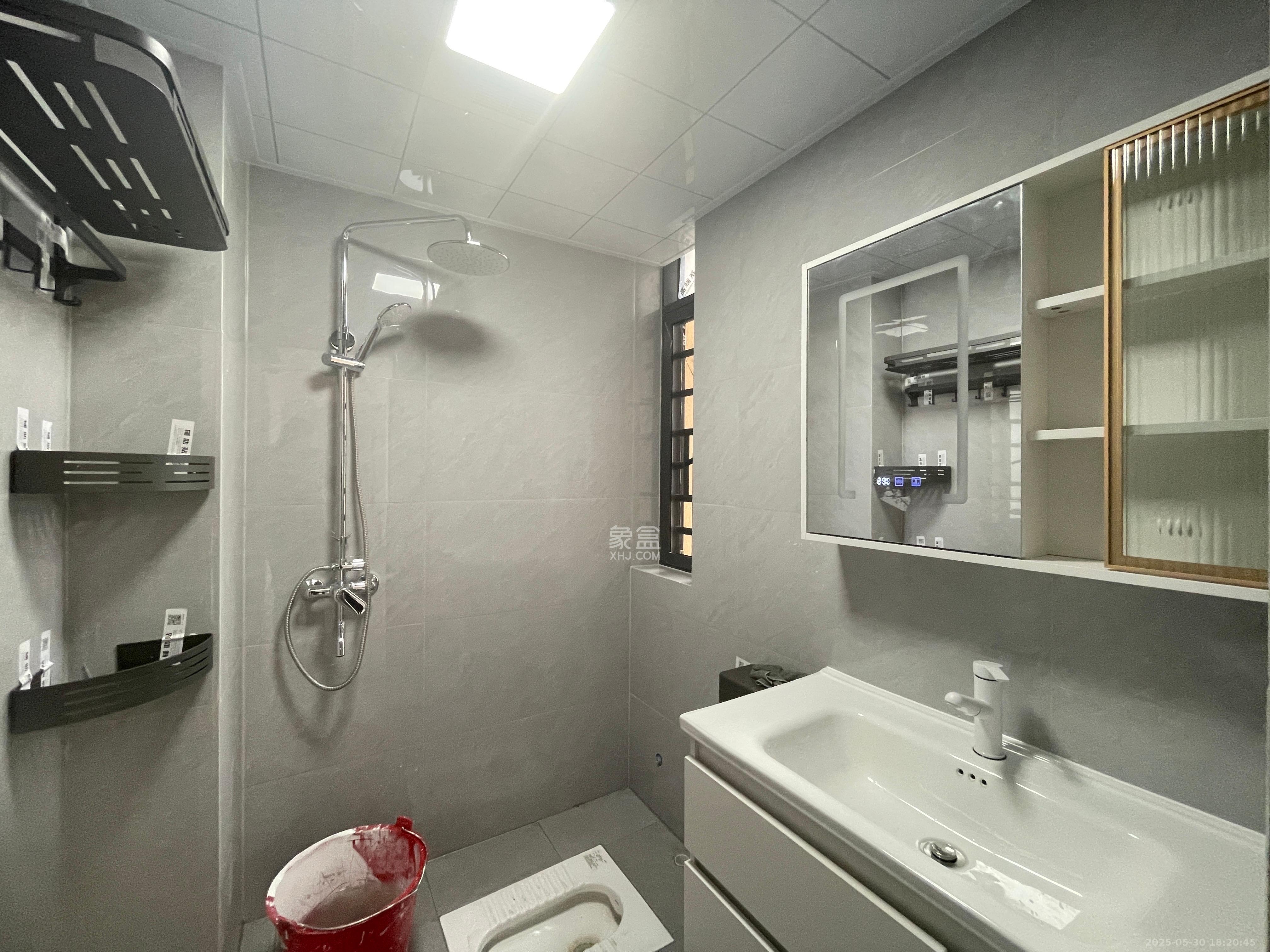 中城苑 3室2厅1卫 3200.0元/月 中城苑 3室2厅1卫 3200.0元/月室内图