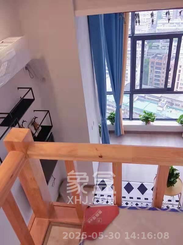 拿铁空间  1室1厅1卫   1700.00元/月室内图