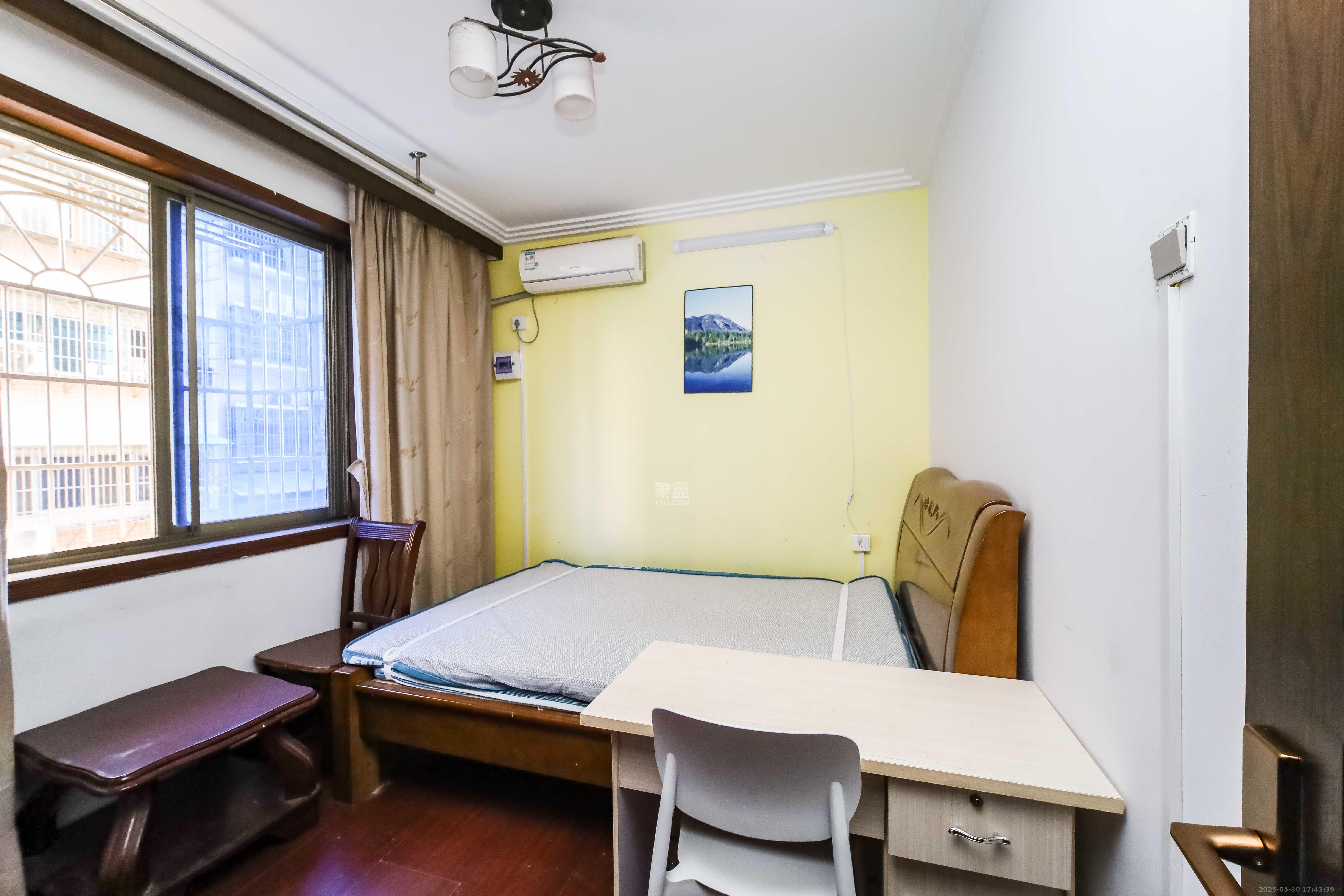 安居乐公寓 5室2厅2卫 2700.0元/月 安居乐公寓 5室2厅2卫 2700.0元/月室内图