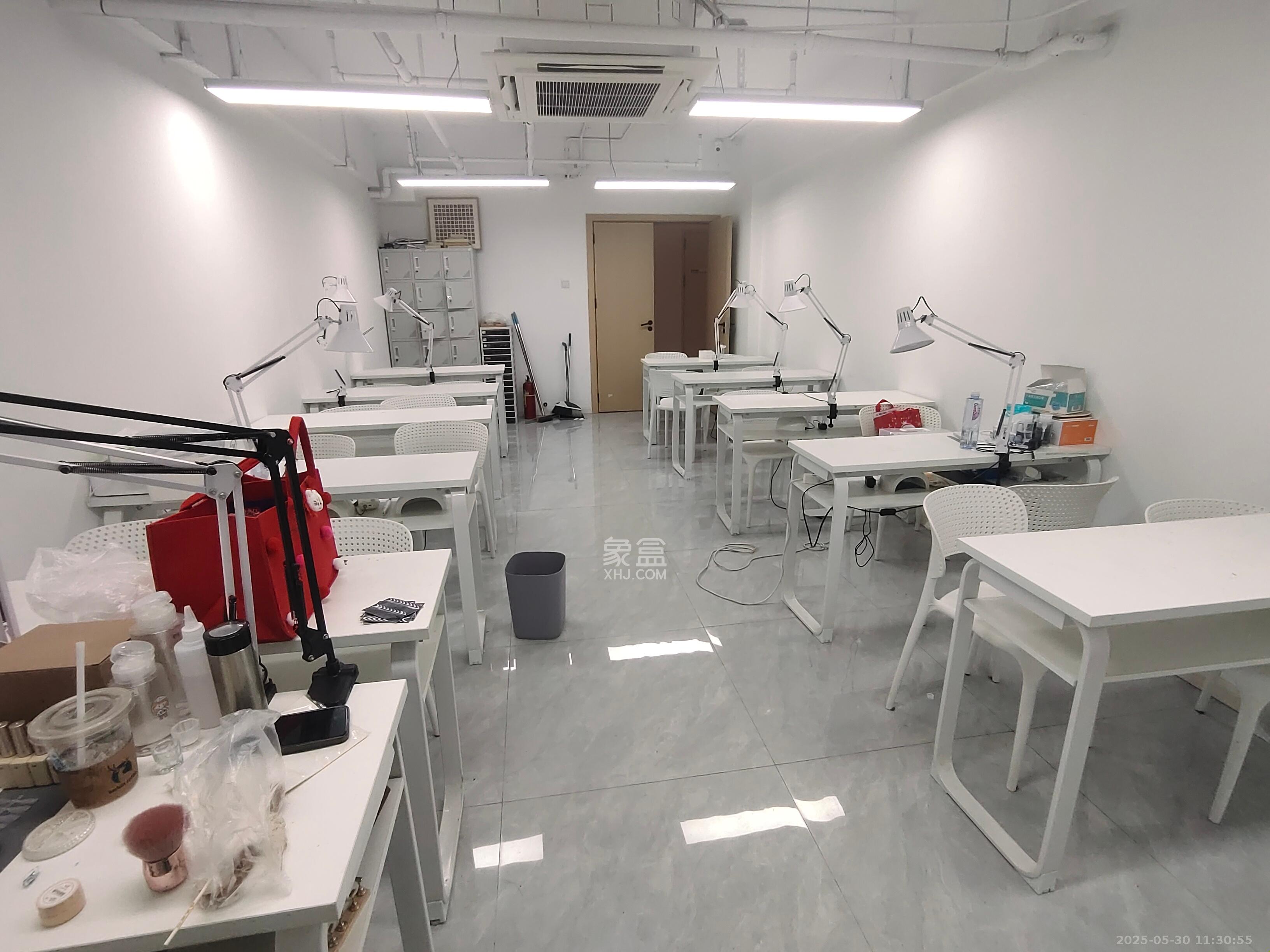 荟聚之光  1室0厅0卫   4000.00元/月室内图