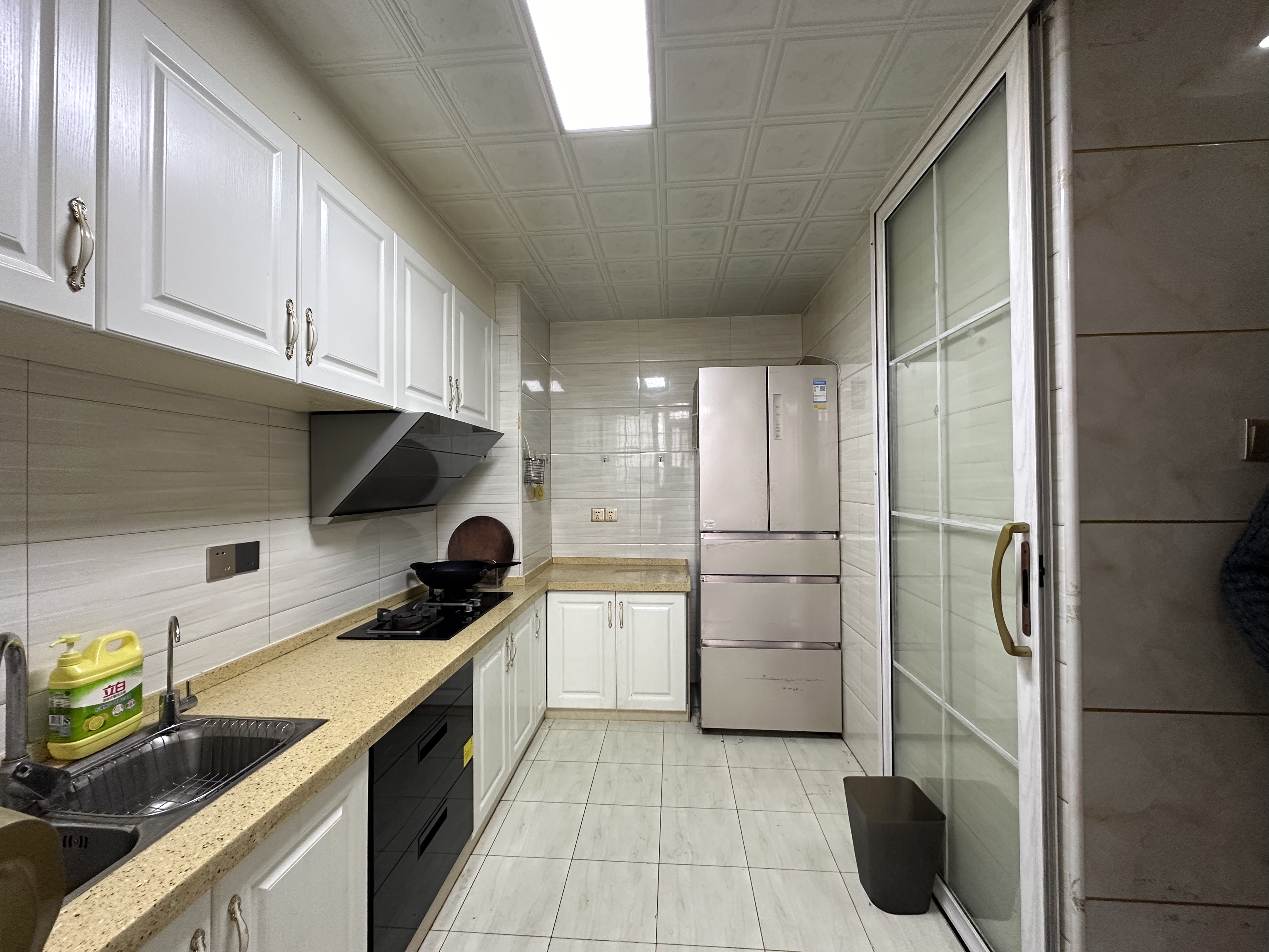 武警星苑 3室1厅1卫 1100.0元/月 武警星苑 3室1厅1卫 1100.0元/月室内图