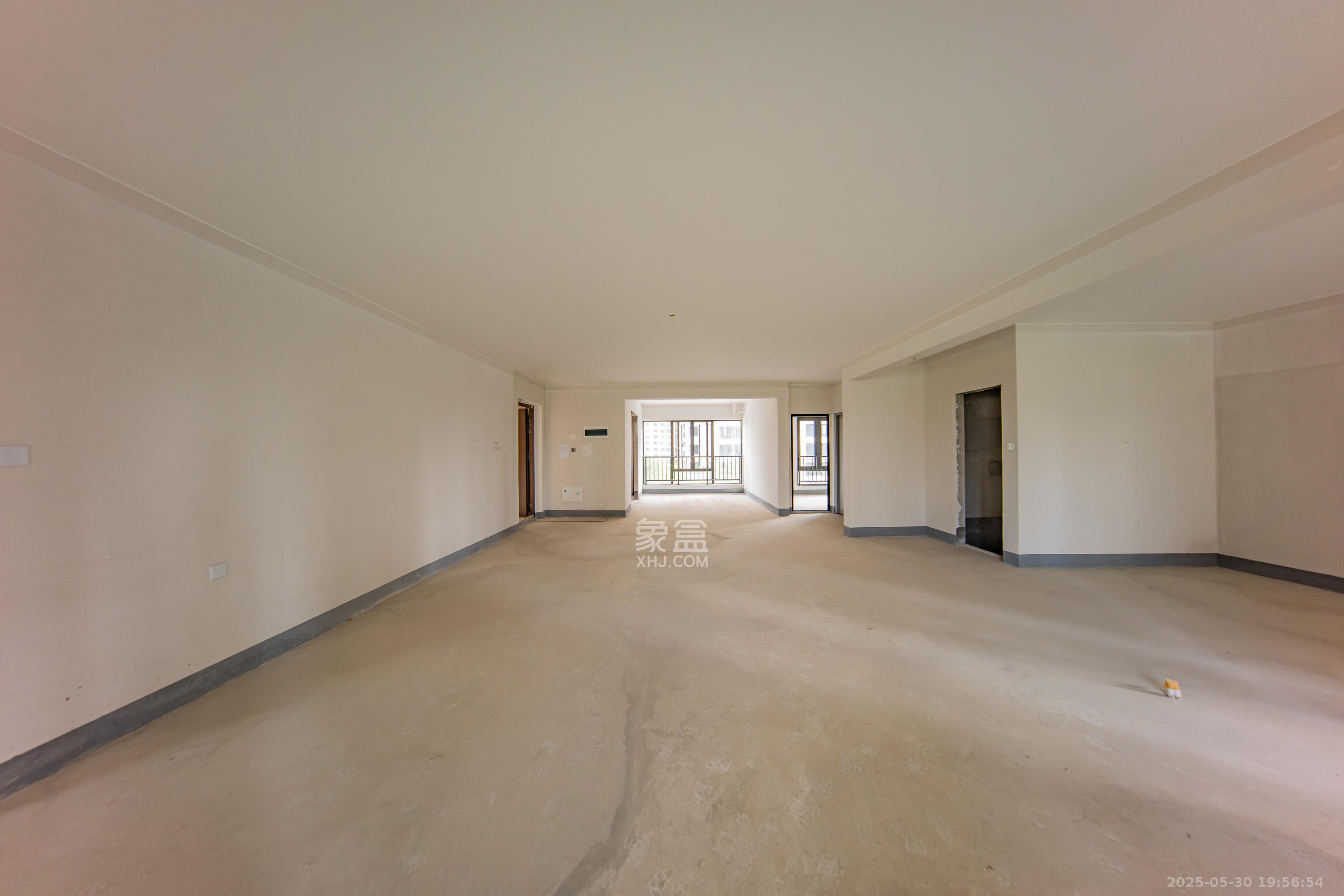 建投象山国际  6室2厅3卫   268.00万