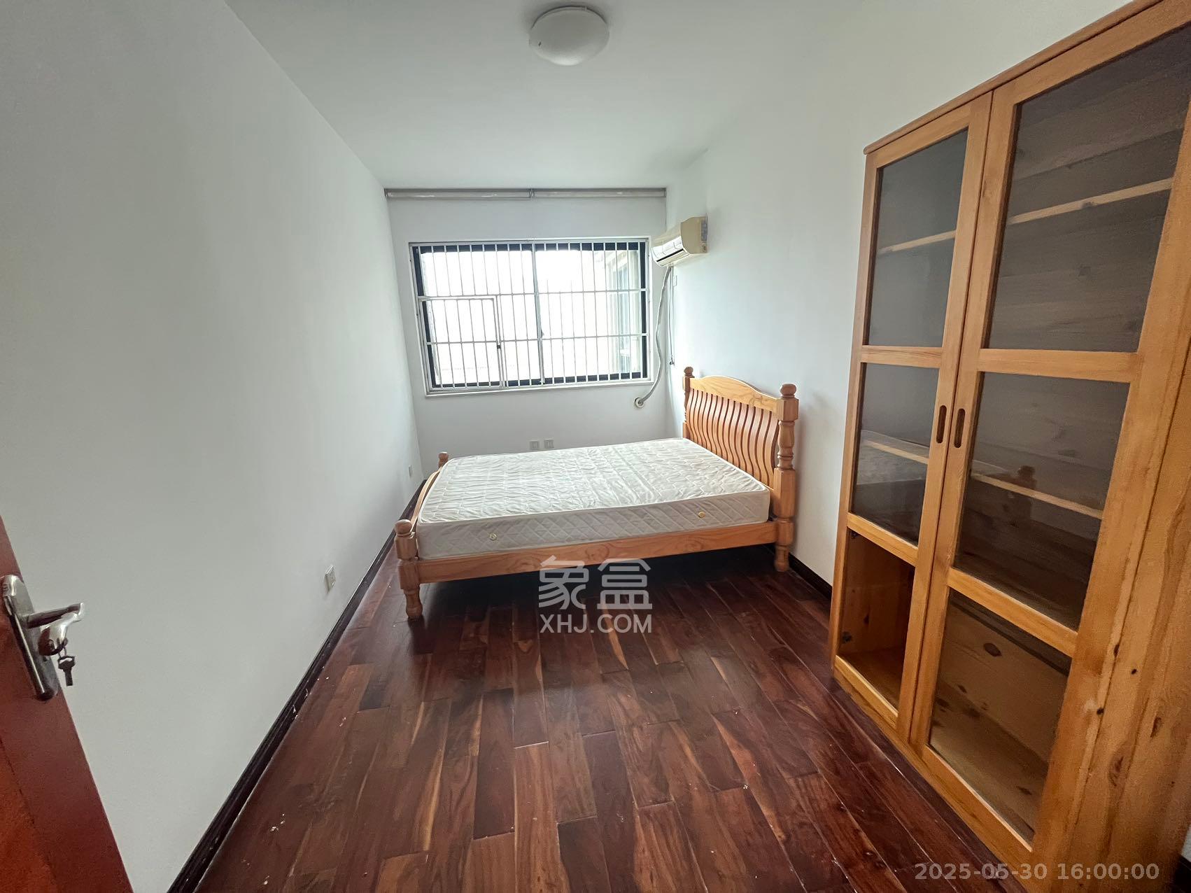 三江花中城 3室2厅1卫 3500.0元/月 三江花中城 3室2厅1卫 3500.0元/月室内图