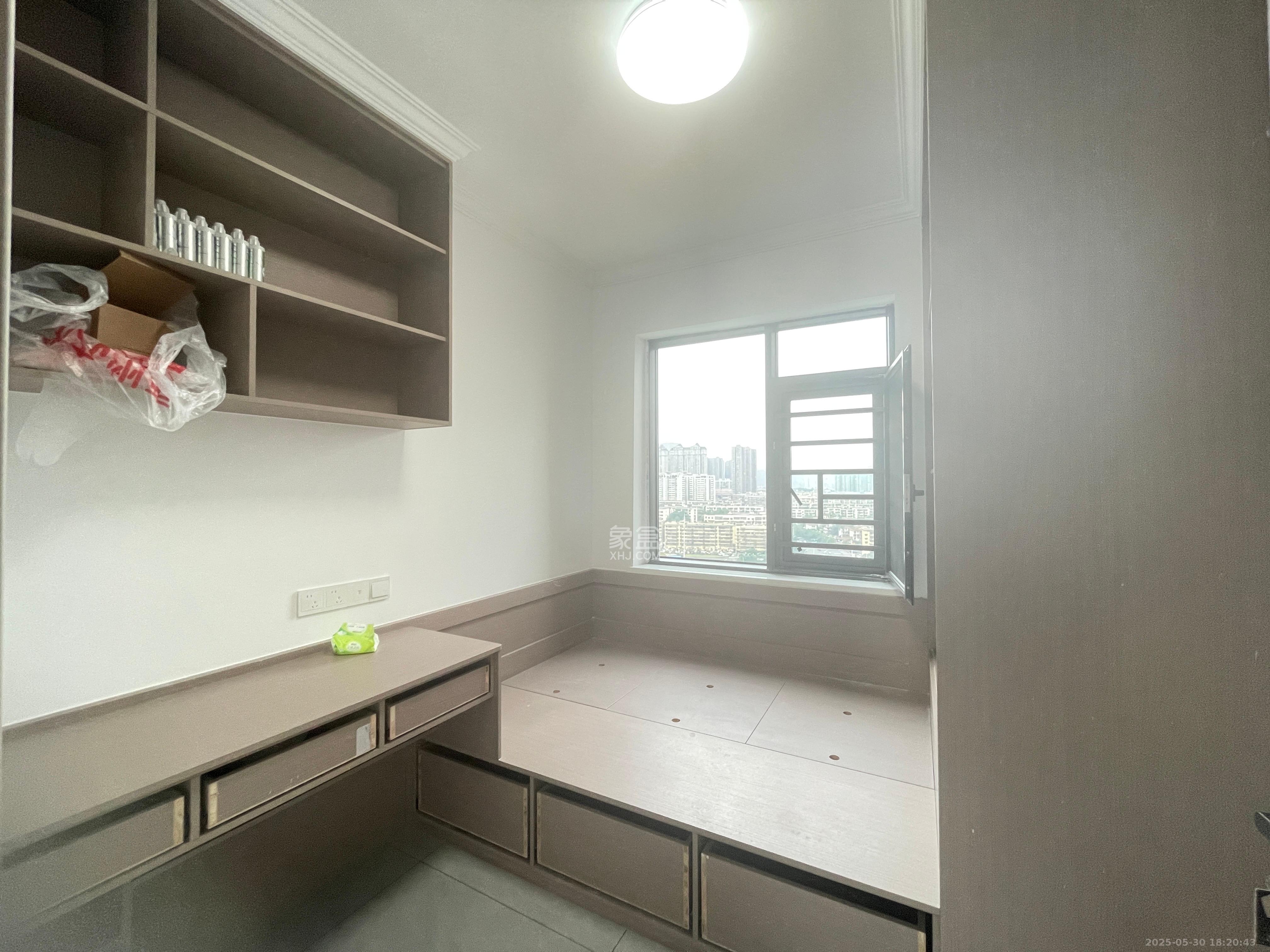 中城苑 3室2厅1卫 3200.0元/月 中城苑 3室2厅1卫 3200.0元/月室内图