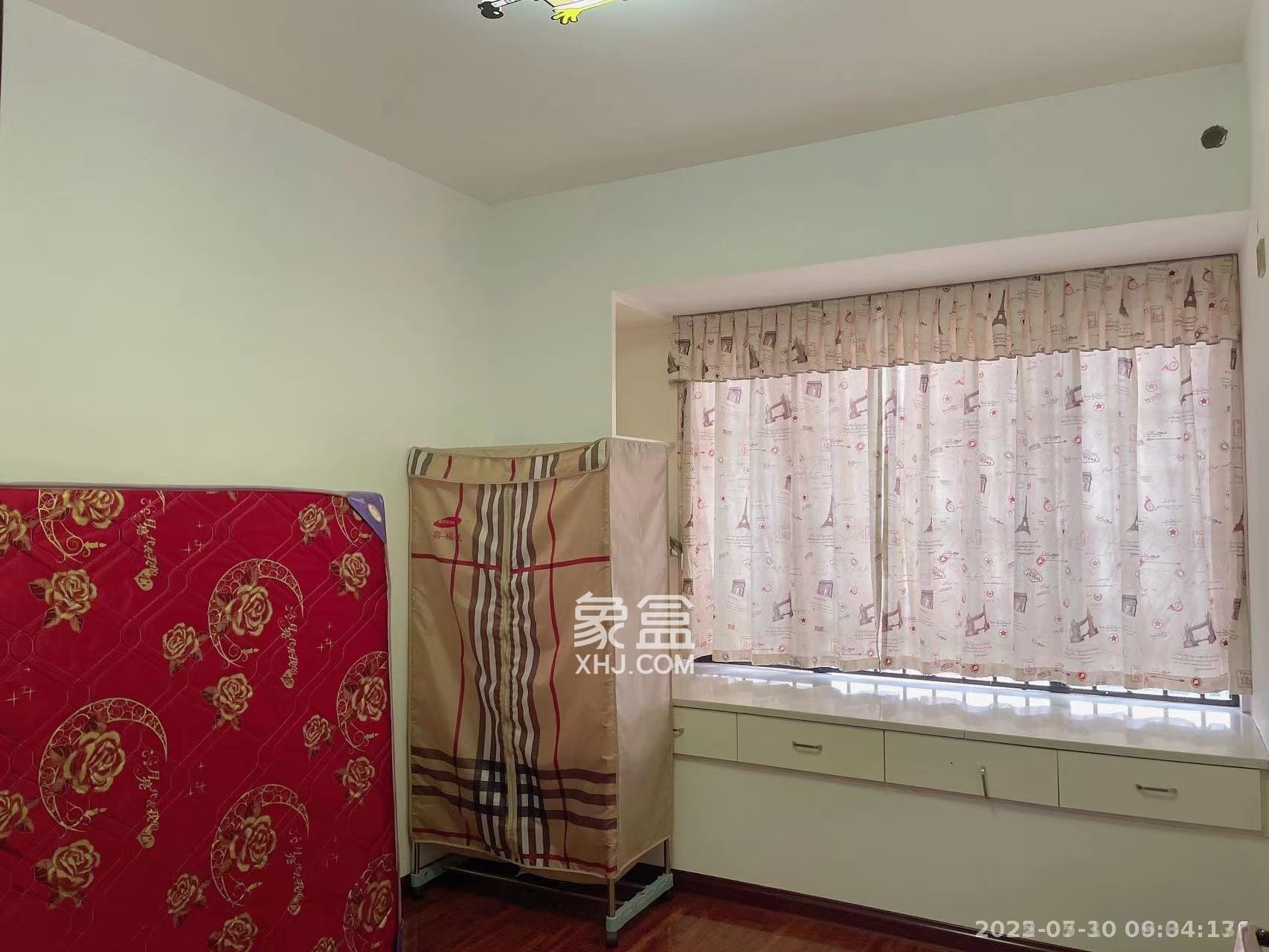 骏景豪庭  1室2厅1卫    58.0万 骏景豪庭  1室2厅1卫    58.0万客厅