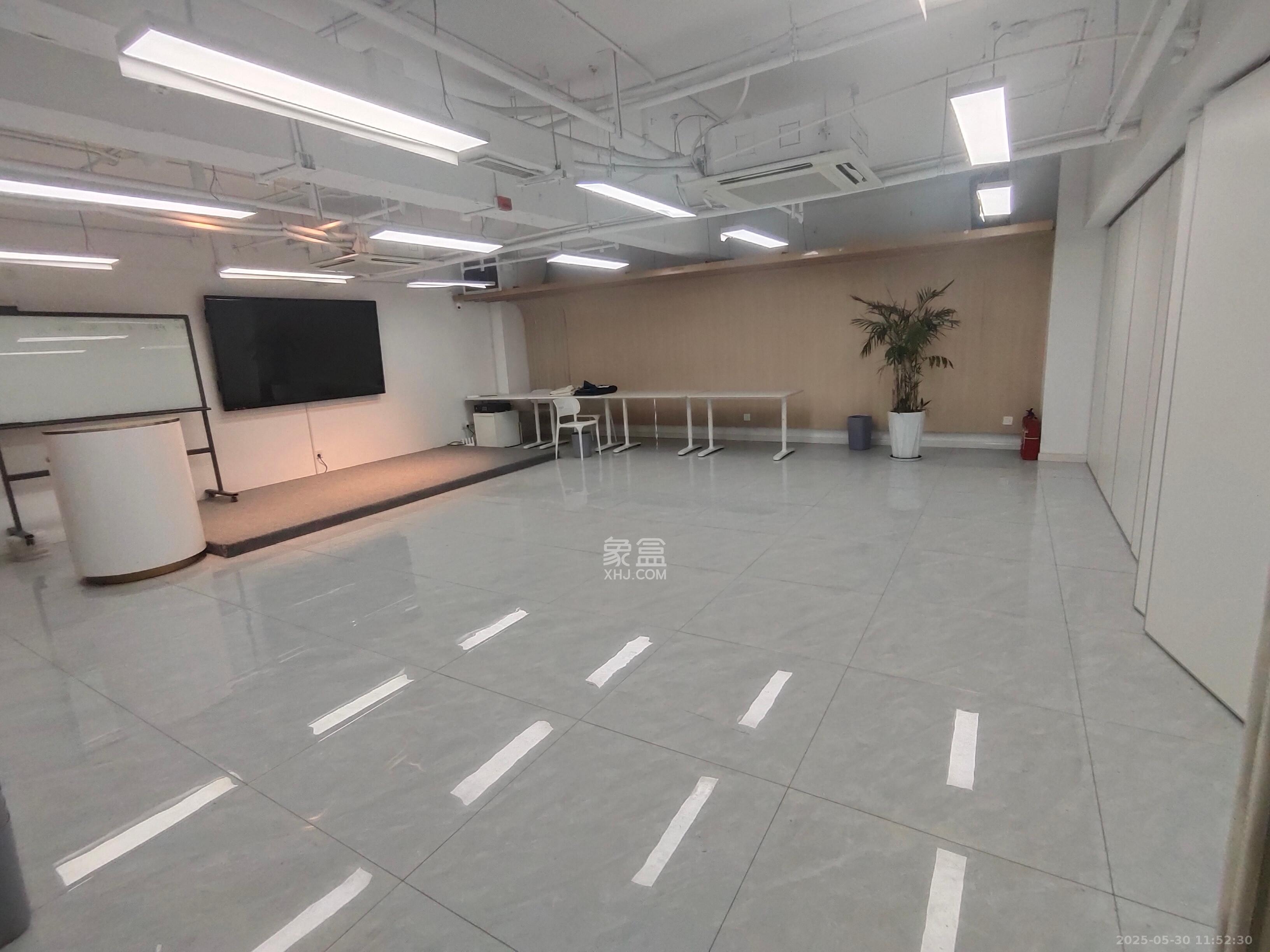 荟聚之光  1室0厅0卫    6000.0元/月 荟聚之光  1室0厅0卫    6000.0元/月室内图