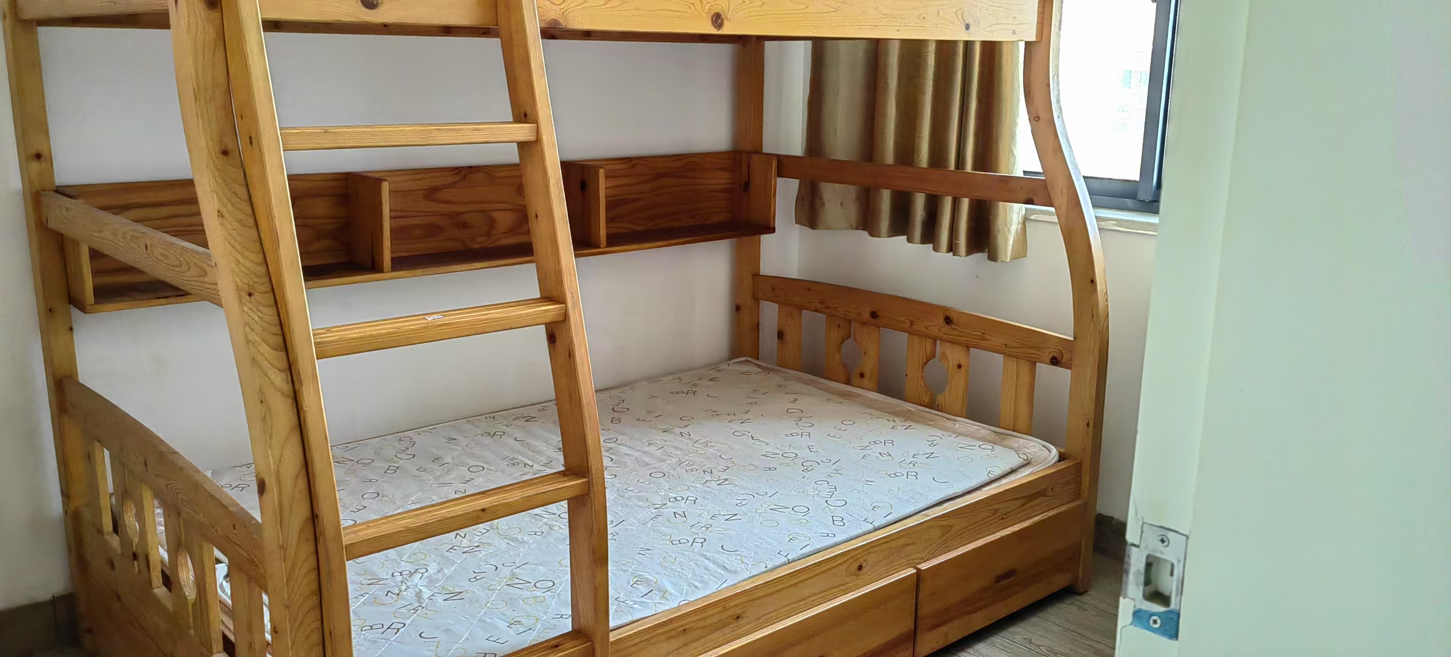 天泉一品  3室2厅1卫    43.8万 天泉一品  3室2厅1卫    43.8万室内图