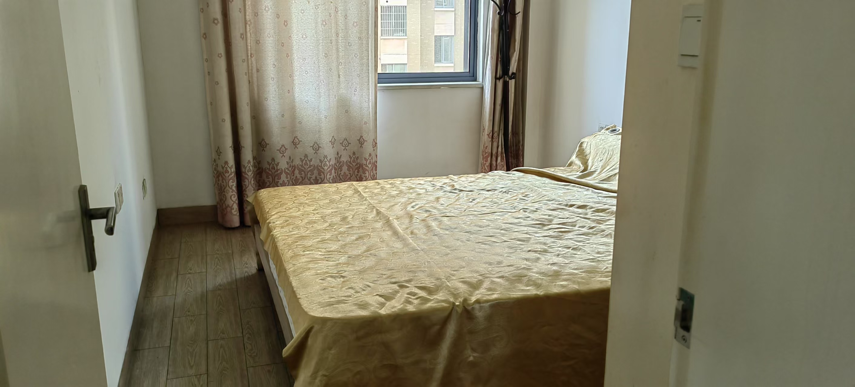 天泉一品  3室2厅1卫    43.8万 天泉一品  3室2厅1卫    43.8万室内图