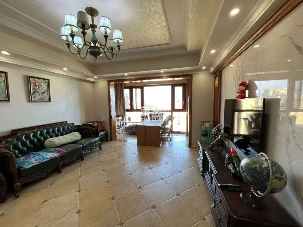 九八缔景城  3室2厅2卫    76.0万