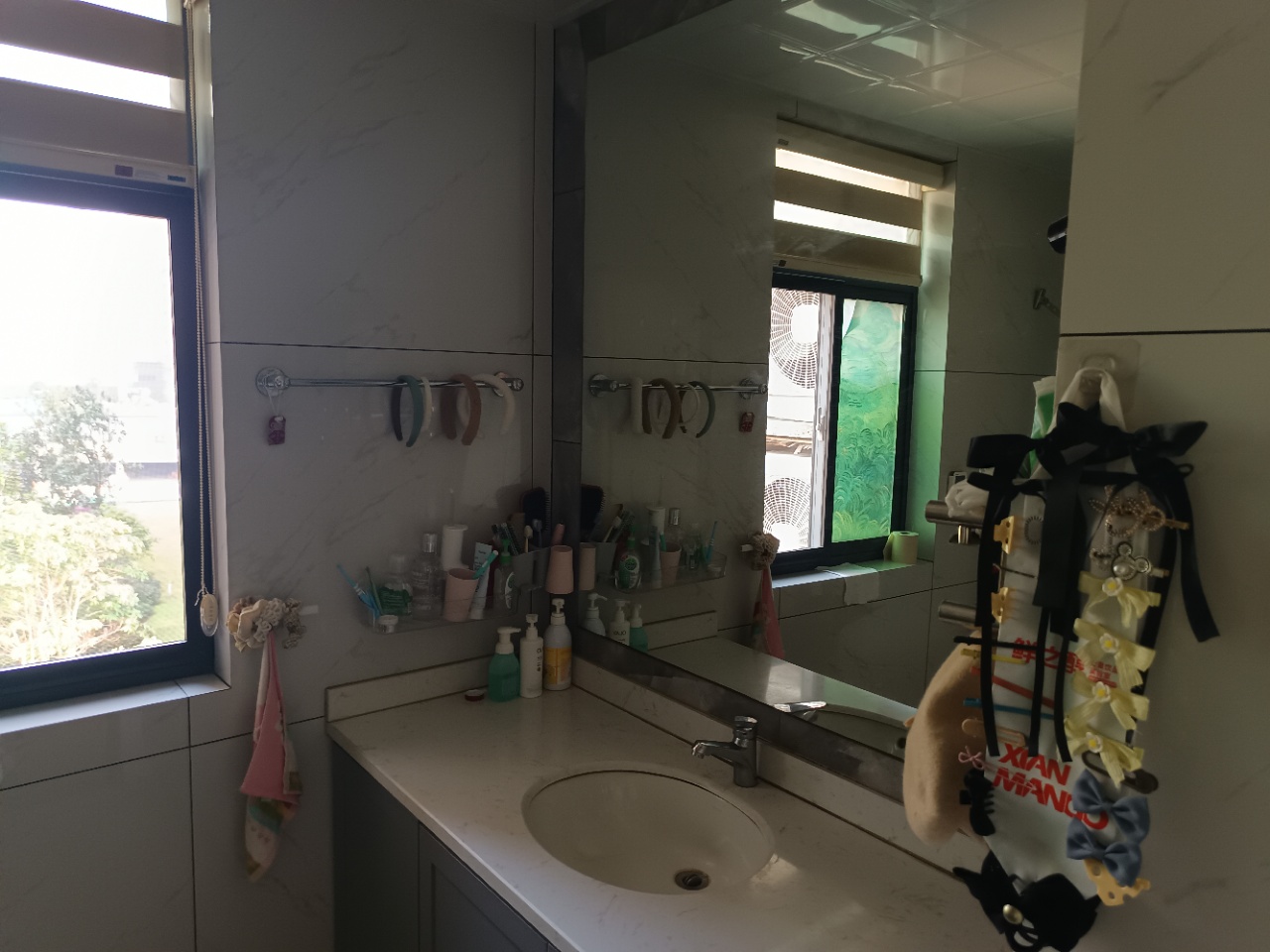 磐龙生态社区 5室2厅1卫 74.0万 磐龙生态社区 5室2厅1卫 74.0万室内图