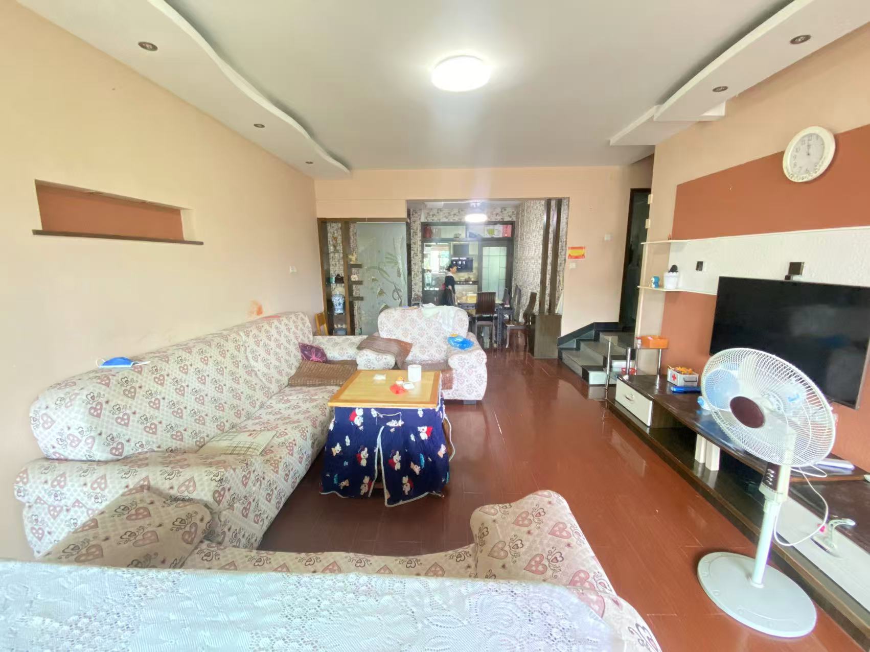 湘园小区 3室2厅2卫 50.8万 湘园小区 3室2厅2卫 50.8万室内图