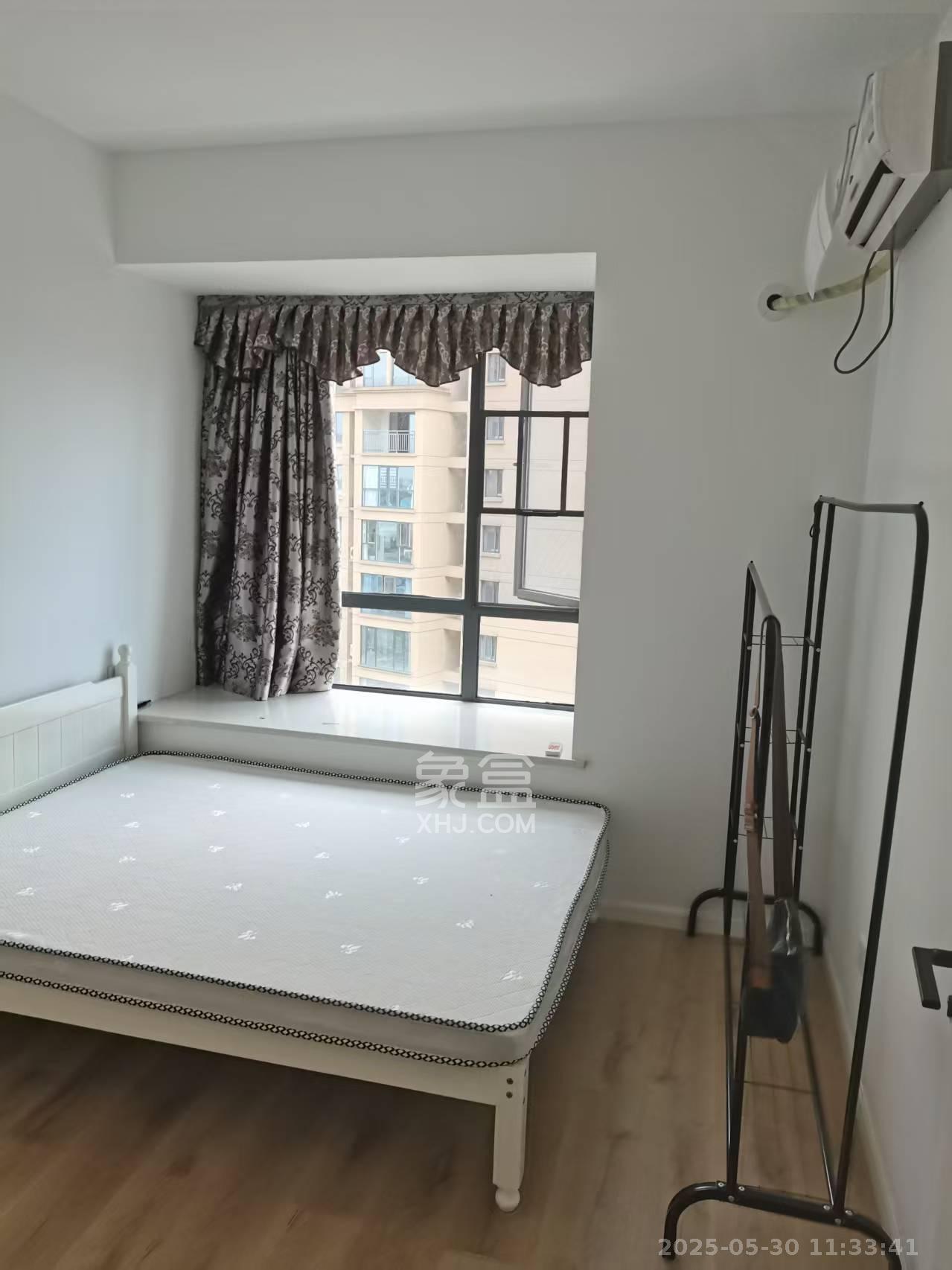 西湖鸿运佳苑 3室2厅2卫 2200.0元/月 西湖鸿运佳苑 3室2厅2卫 2200.0元/月室内图