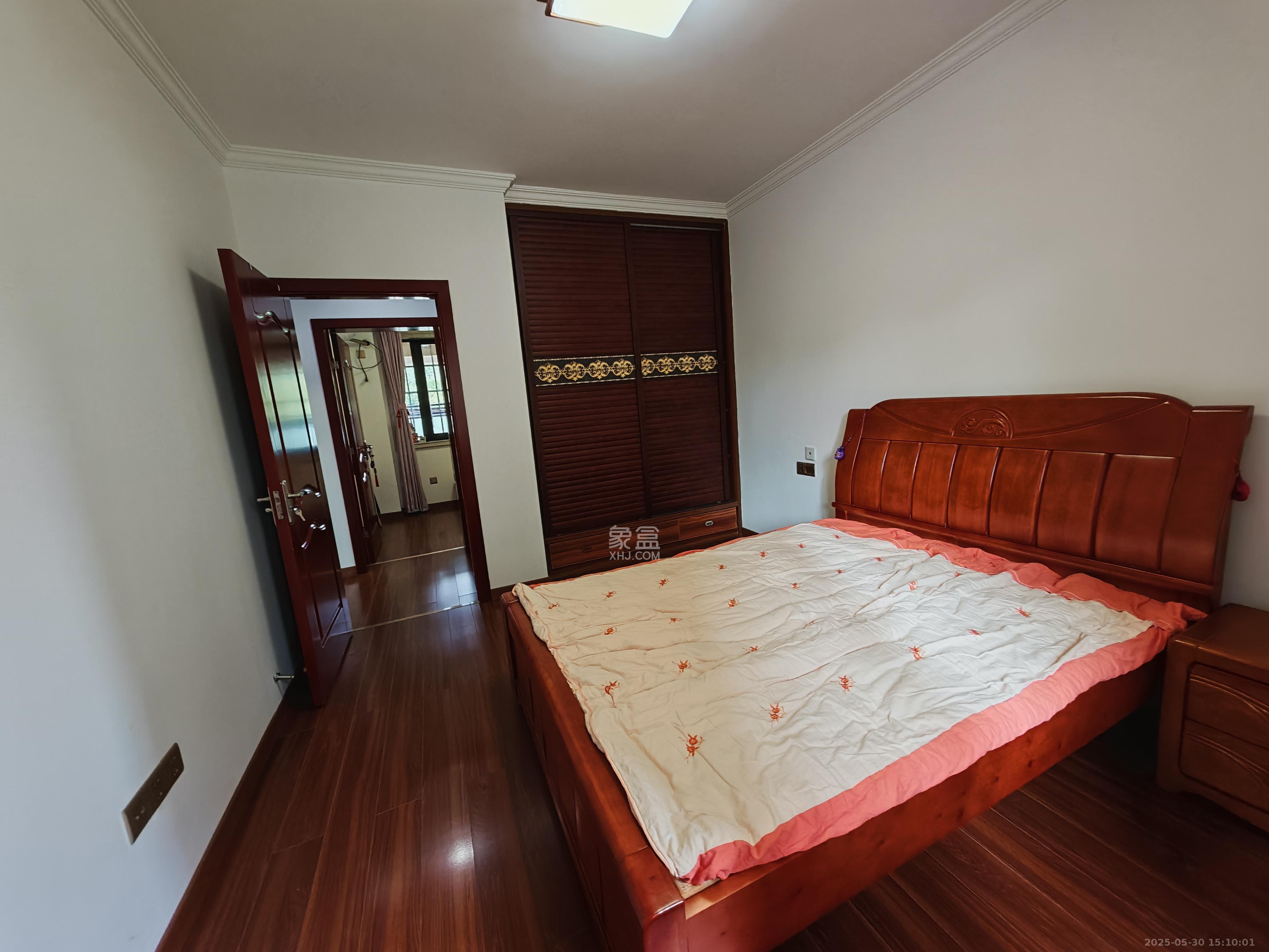 奥克斯缔壹城 3室2厅1卫 2600.0元/月 奥克斯缔壹城 3室2厅1卫 2600.0元/月室内图