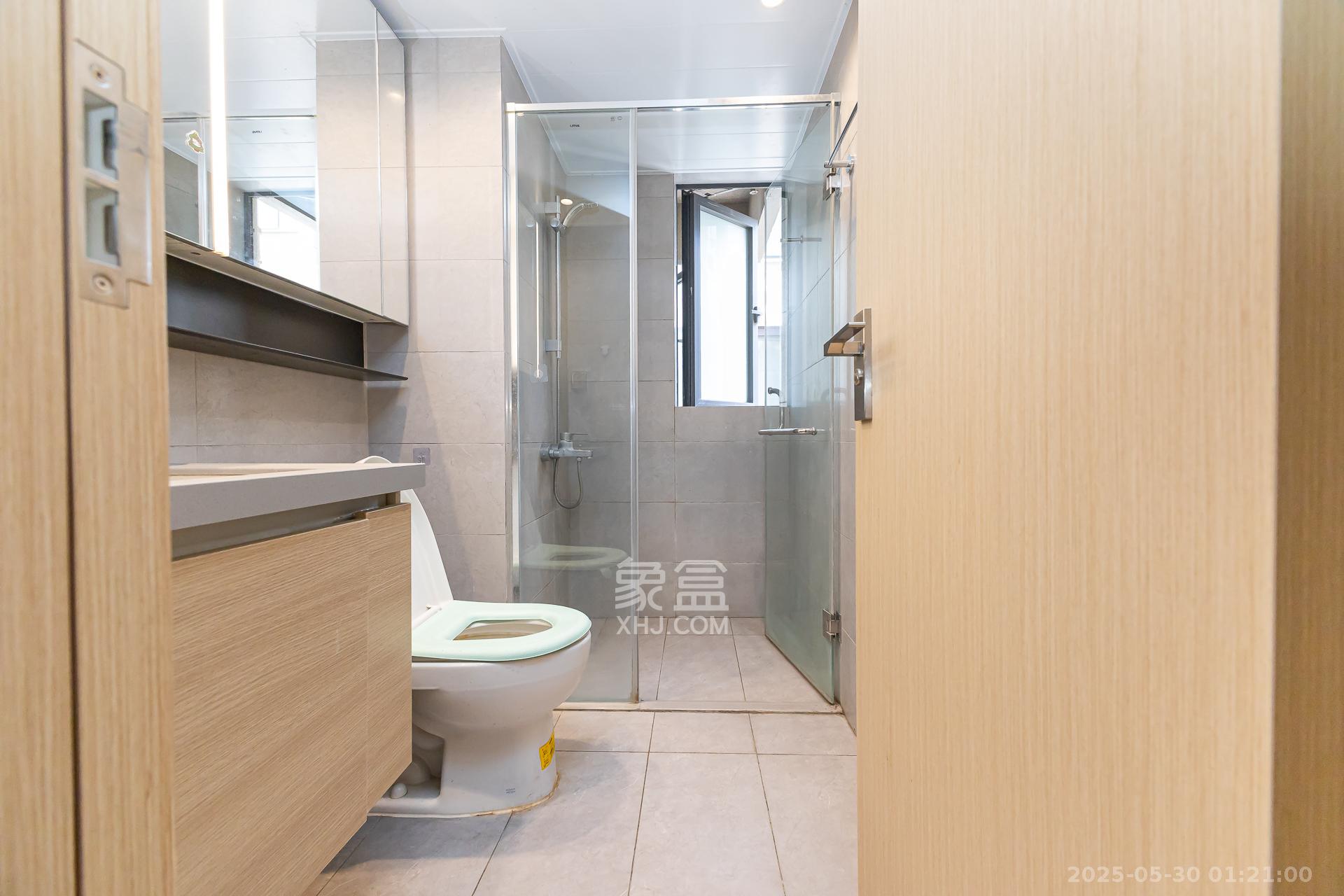 时代倾城.时代遇见  3室2厅2卫    92.8万 时代倾城.时代遇见  3室2厅2卫    92.8万卫生间