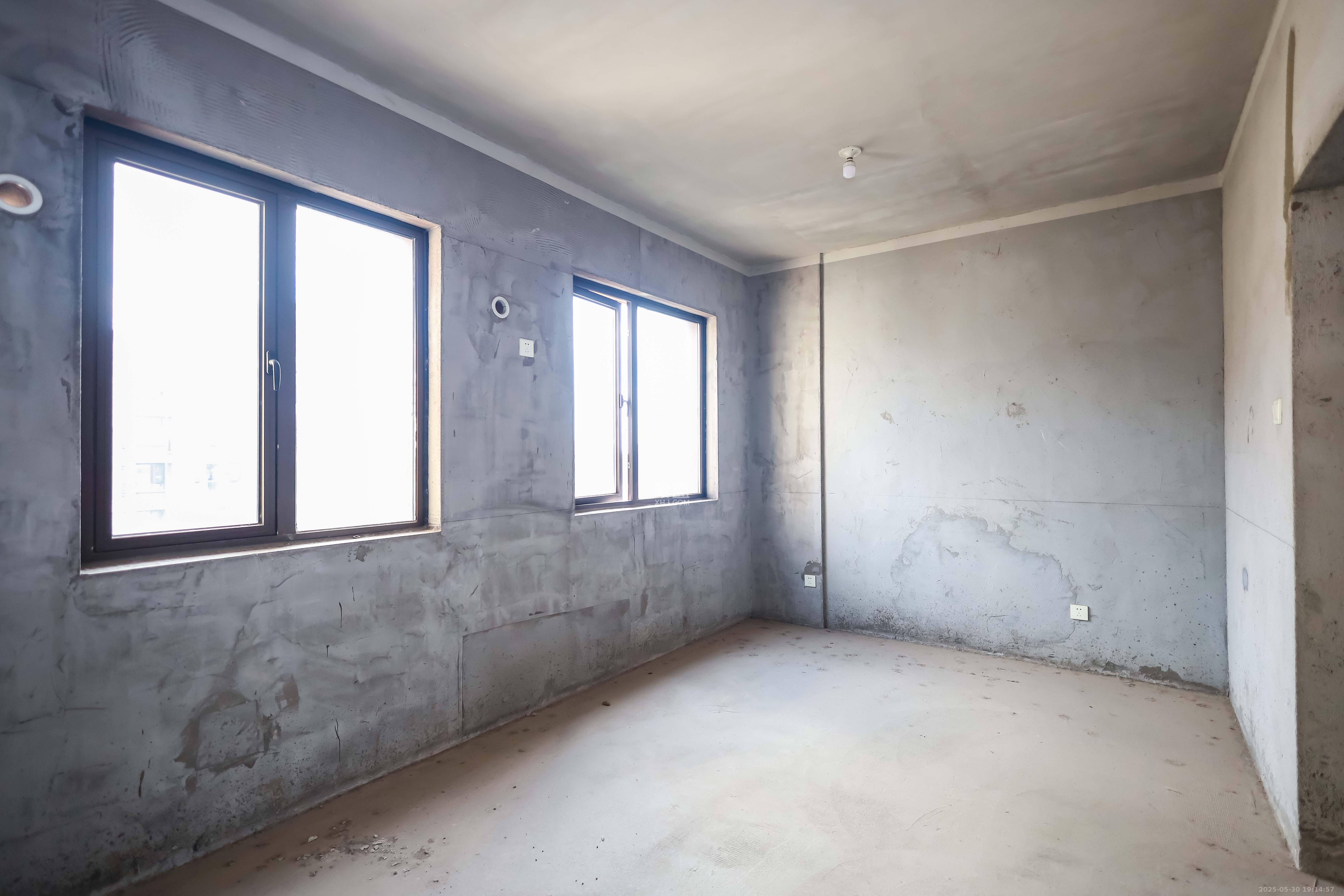 奥克斯缔壹城 3室2厅2卫 95.0万 奥克斯缔壹城 3室2厅2卫 95.0万卧室