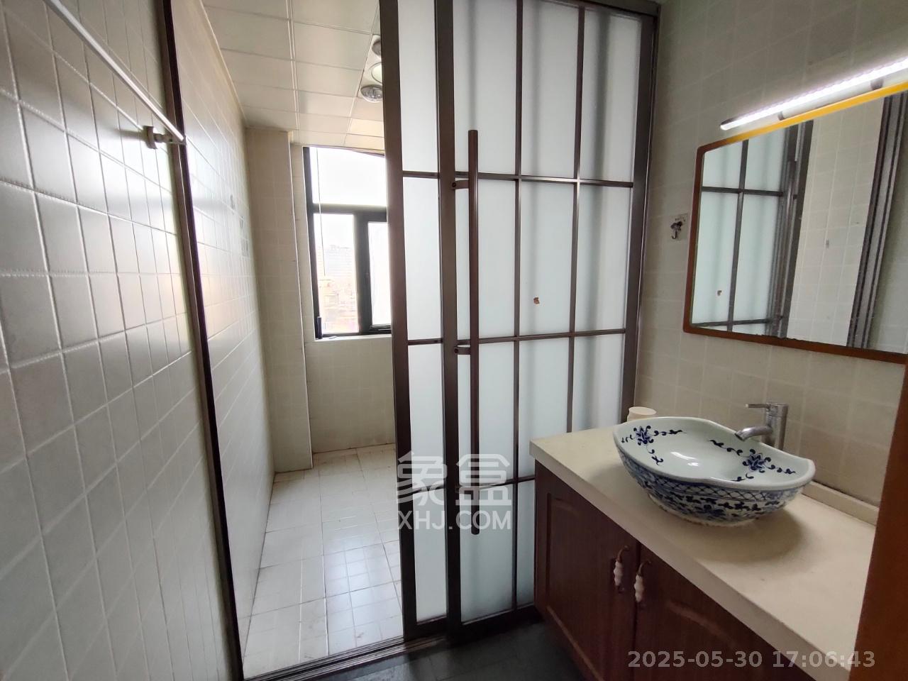 凯乐湘园  3室2厅2卫   2500.00元/月室内图