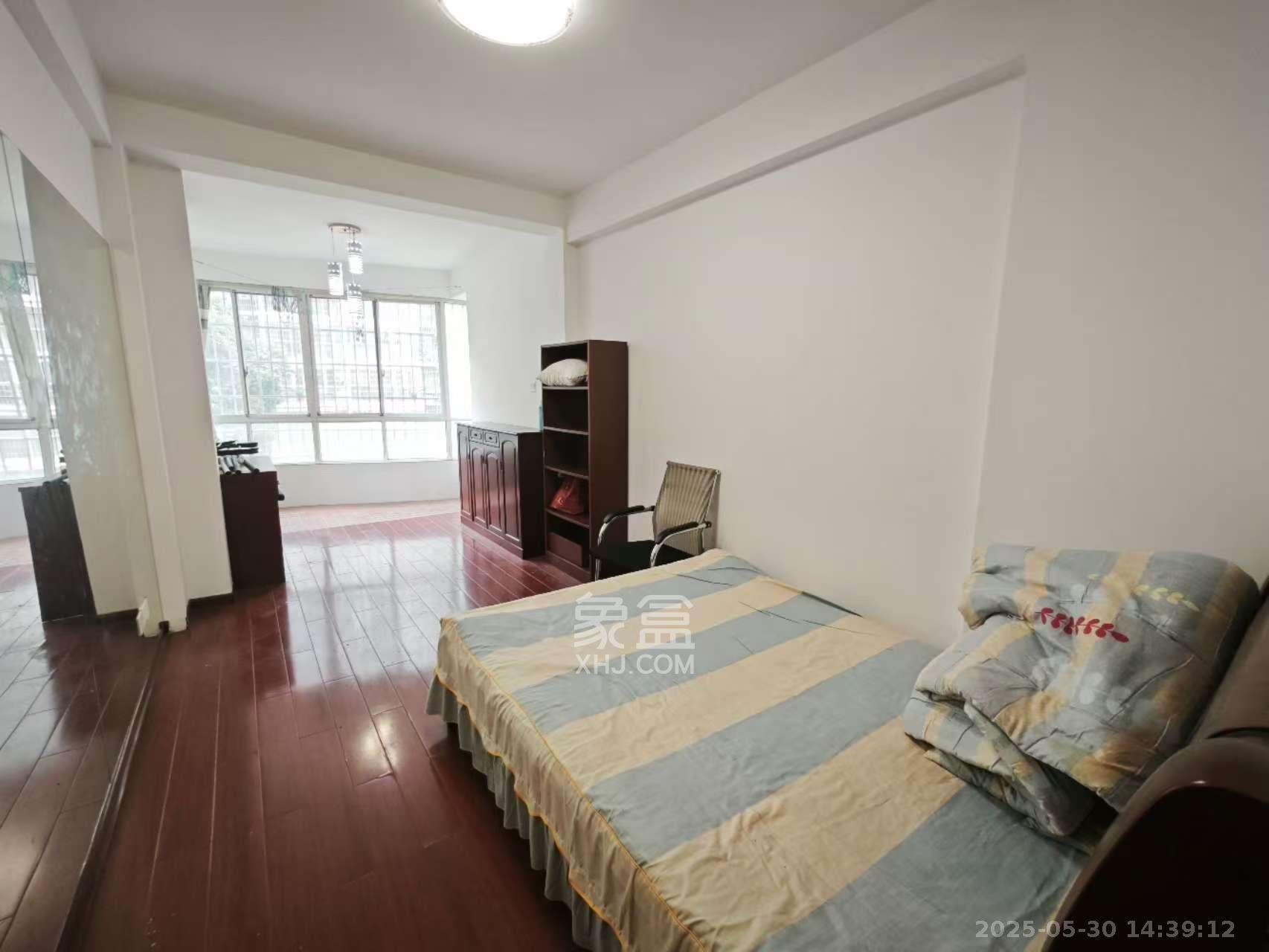 红树湾 3室2厅21卫 2300.0元/月 红树湾 3室2厅21卫 2300.0元/月室内图