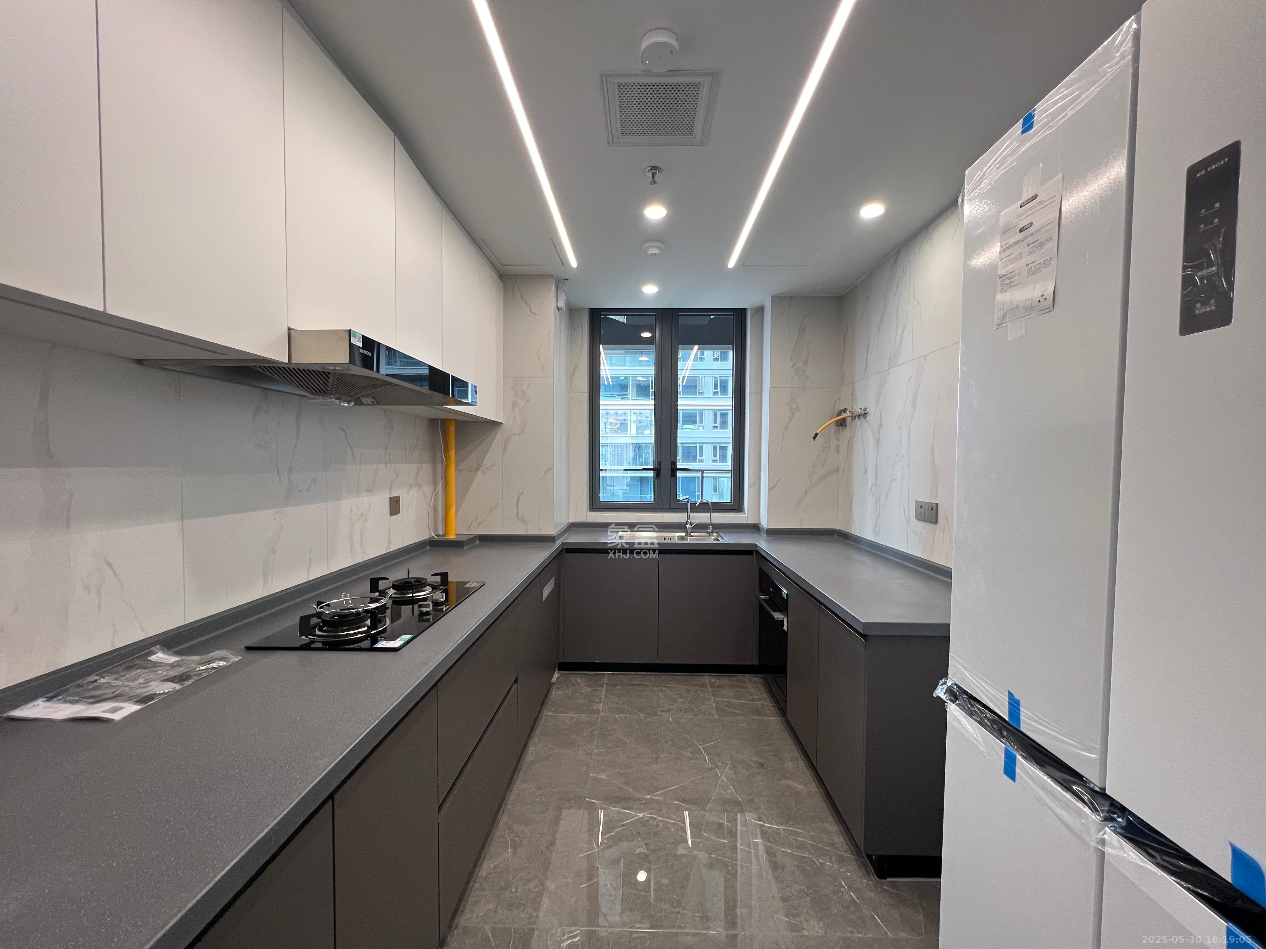 绿城招商桂语雲峯 4室2厅2卫 8000.0元/月 绿城招商桂语雲峯 4室2厅2卫 8000.0元/月室内图