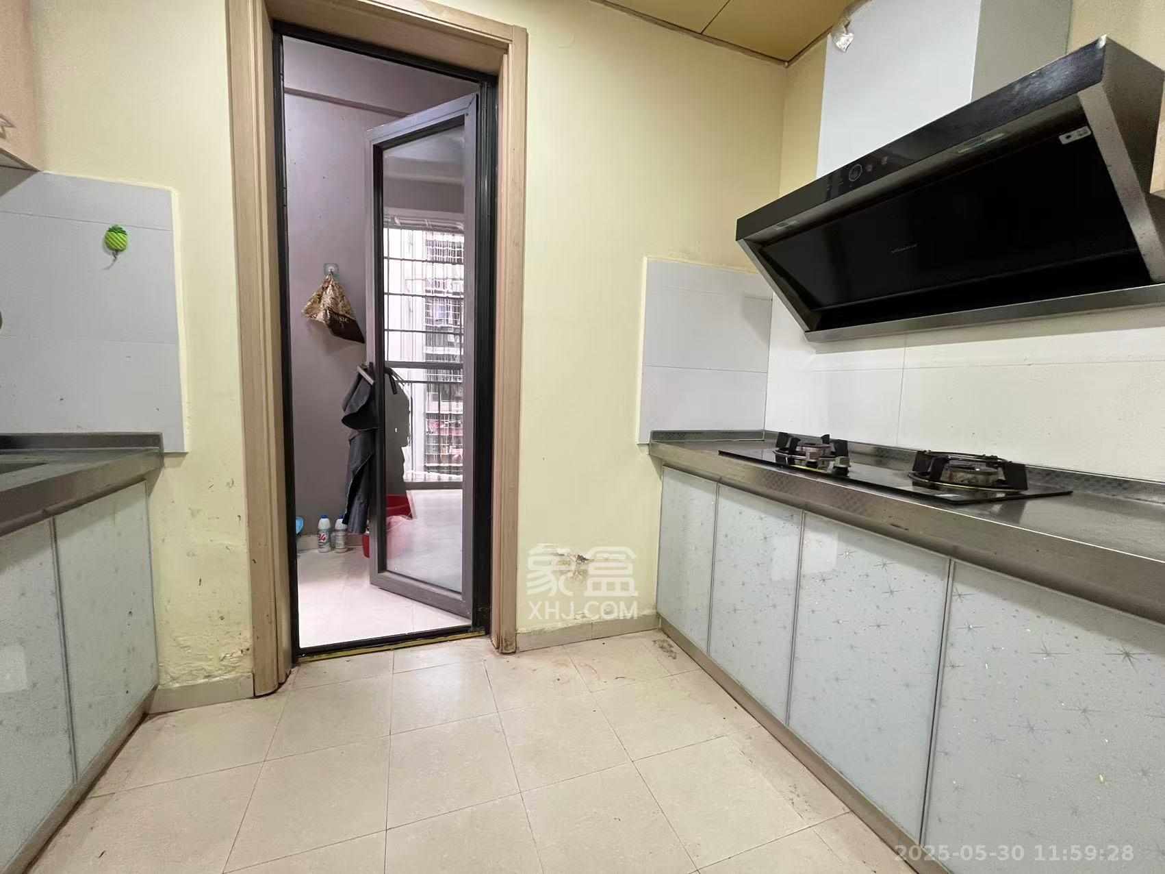 盛世美居荷园 3室2厅2卫 3000.0元/月 盛世美居荷园 3室2厅2卫 3000.0元/月室内图