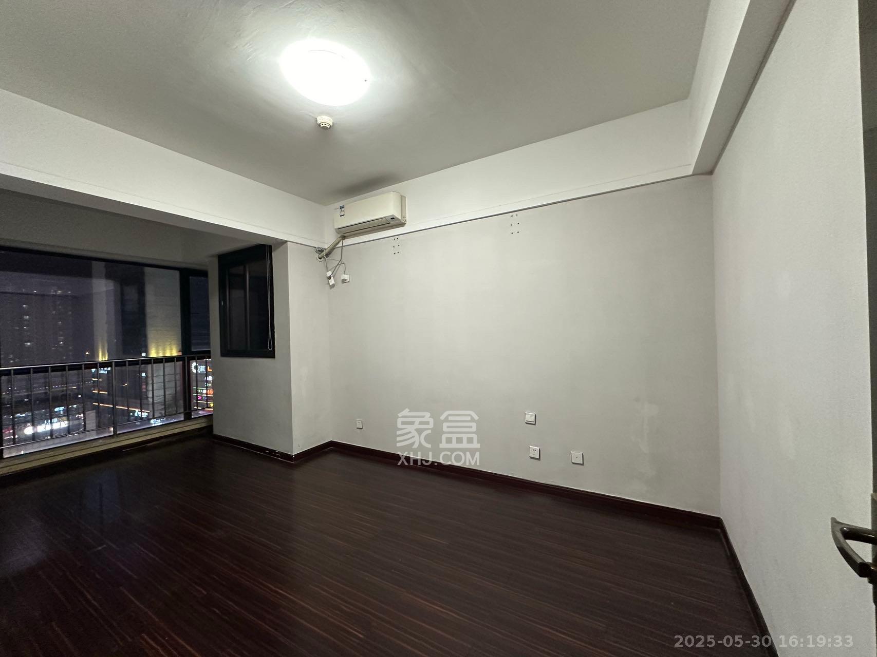 德思勤城市广场（宝格丽公寓）  2室1厅1卫    3000.0元/月室内图