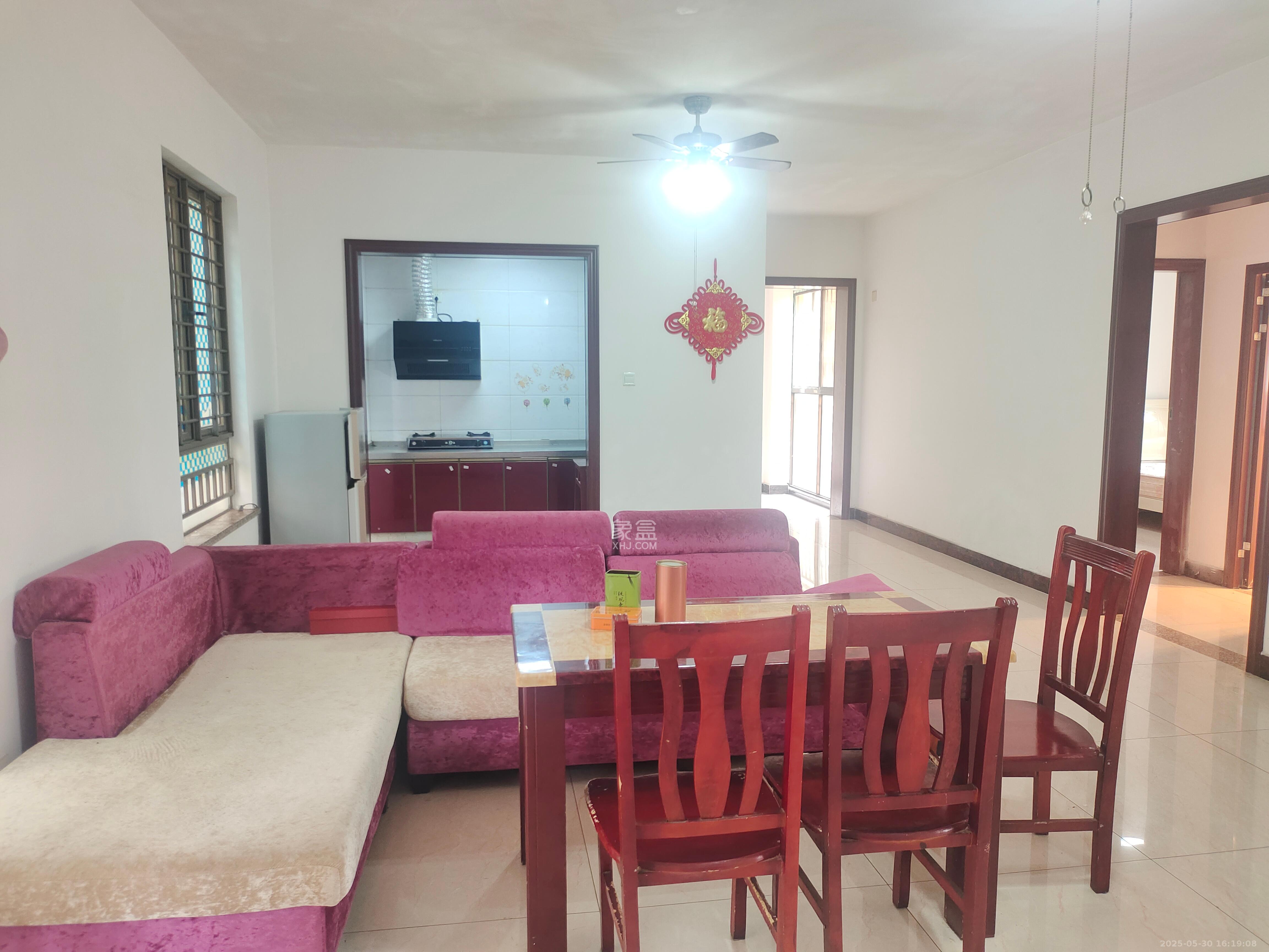 米兰春天  4室2厅1卫    2200.0元/月 米兰春天  4室2厅1卫    2200.0元/月