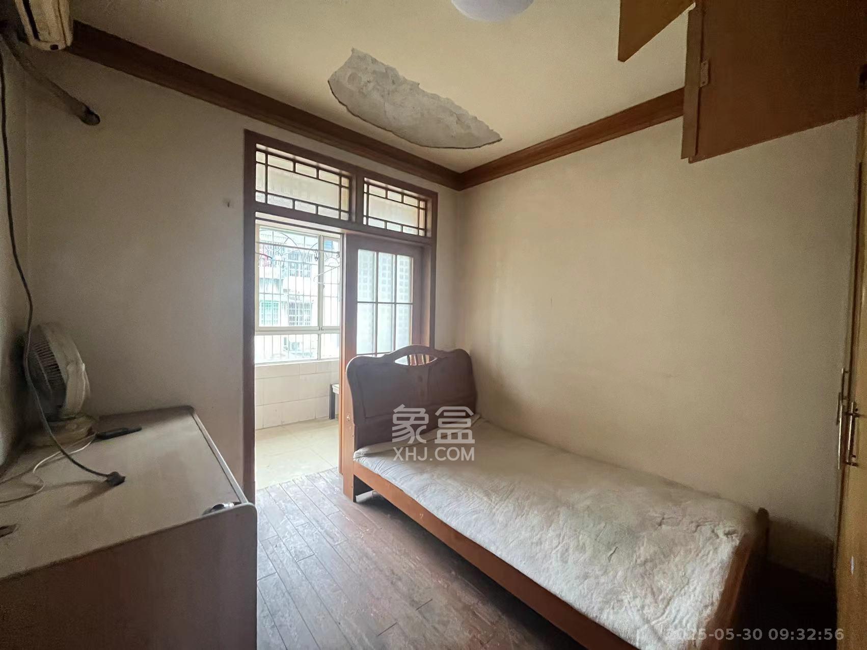 新世纪家园 3室2厅1卫 2200.0元/月 新世纪家园 3室2厅1卫 2200.0元/月室内图