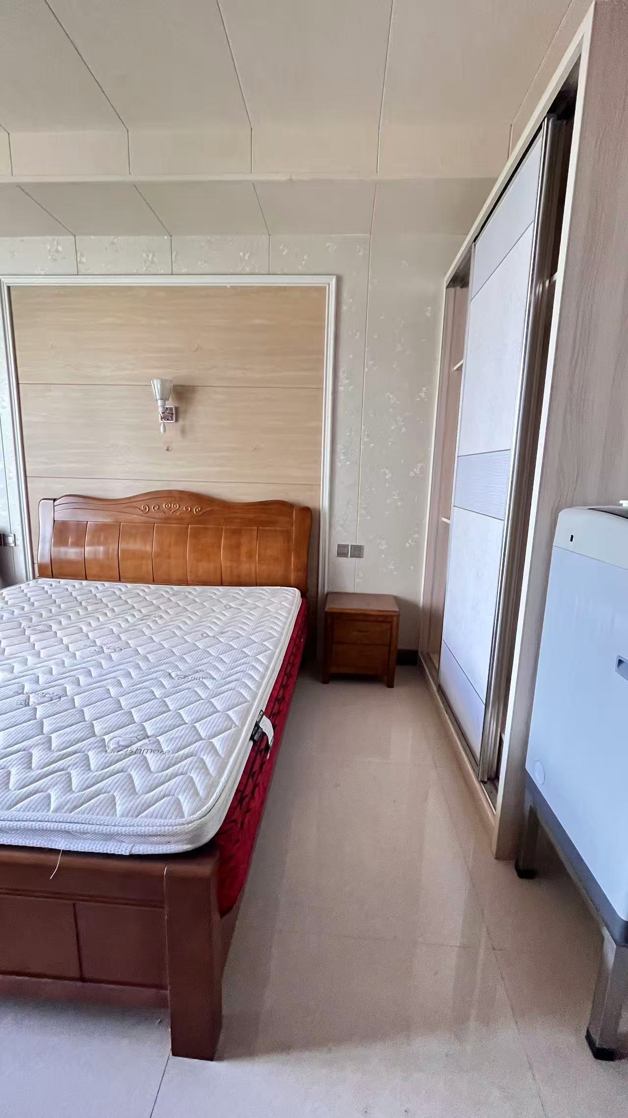 金塘小区  1室1厅1卫    900.0元/月 金塘小区  1室1厅1卫    900.0元/月室内图