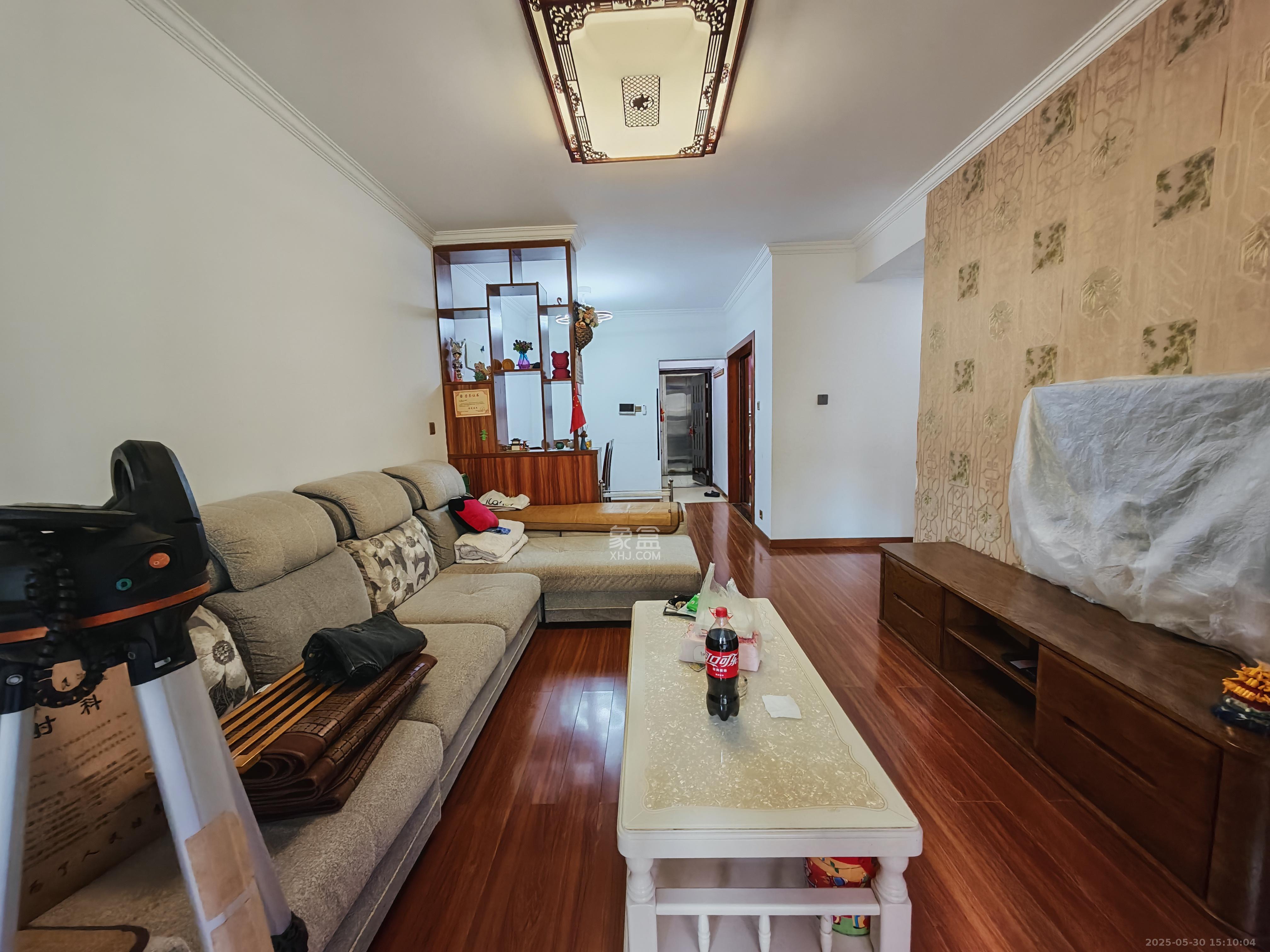 奥克斯缔壹城 3室2厅1卫 2600.0元/月 奥克斯缔壹城 3室2厅1卫 2600.0元/月室内图