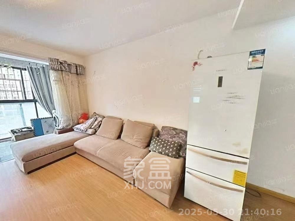 标志浪漫满屋(枫景公寓)  2室2厅1卫    1700.0元/月 标志浪漫满屋(枫景公寓)  2室2厅1卫    1700.0元/月室内图