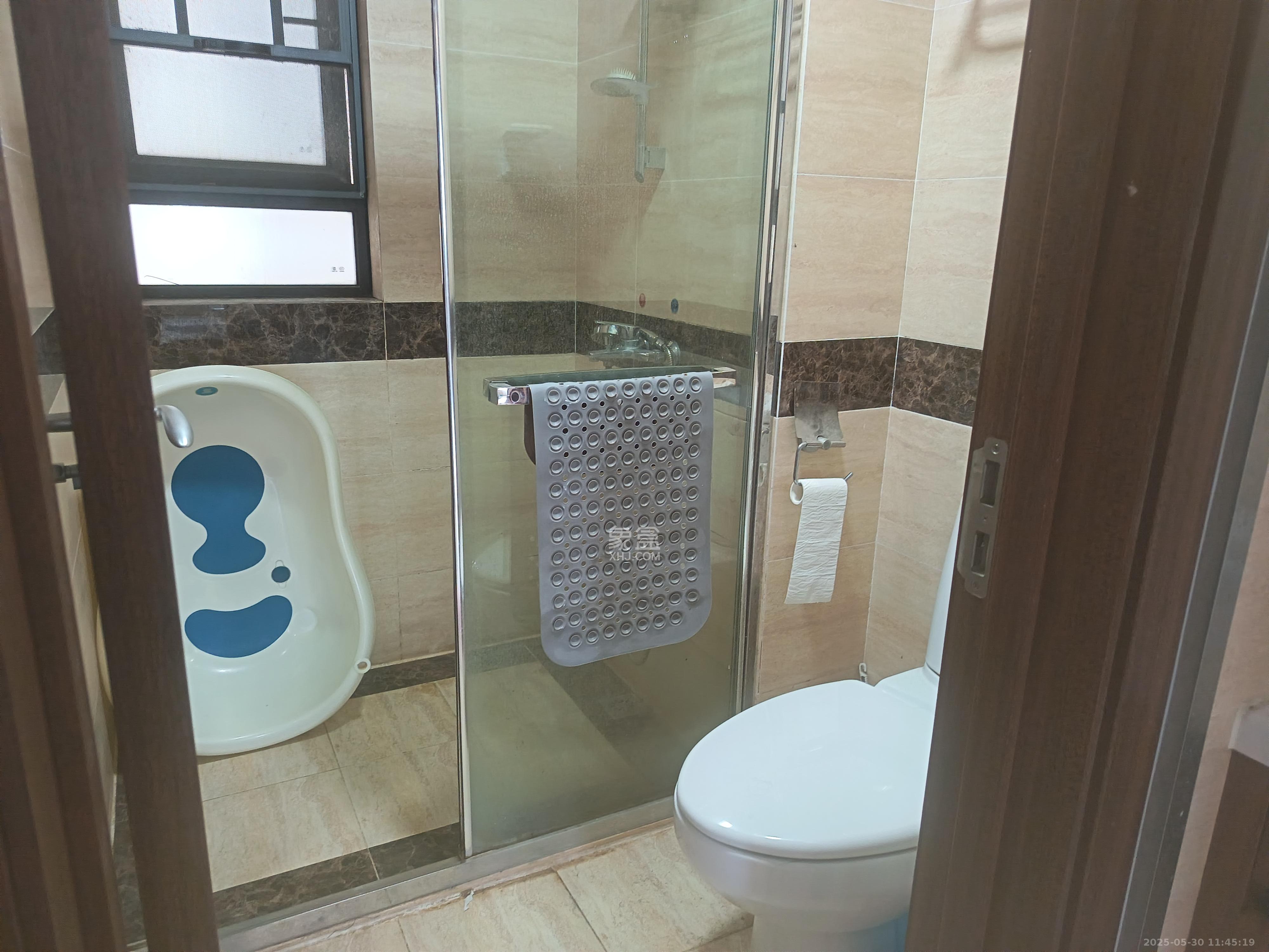 万科里金域国际 3室2厅2卫 3500.0元/月 万科里金域国际 3室2厅2卫 3500.0元/月室内图