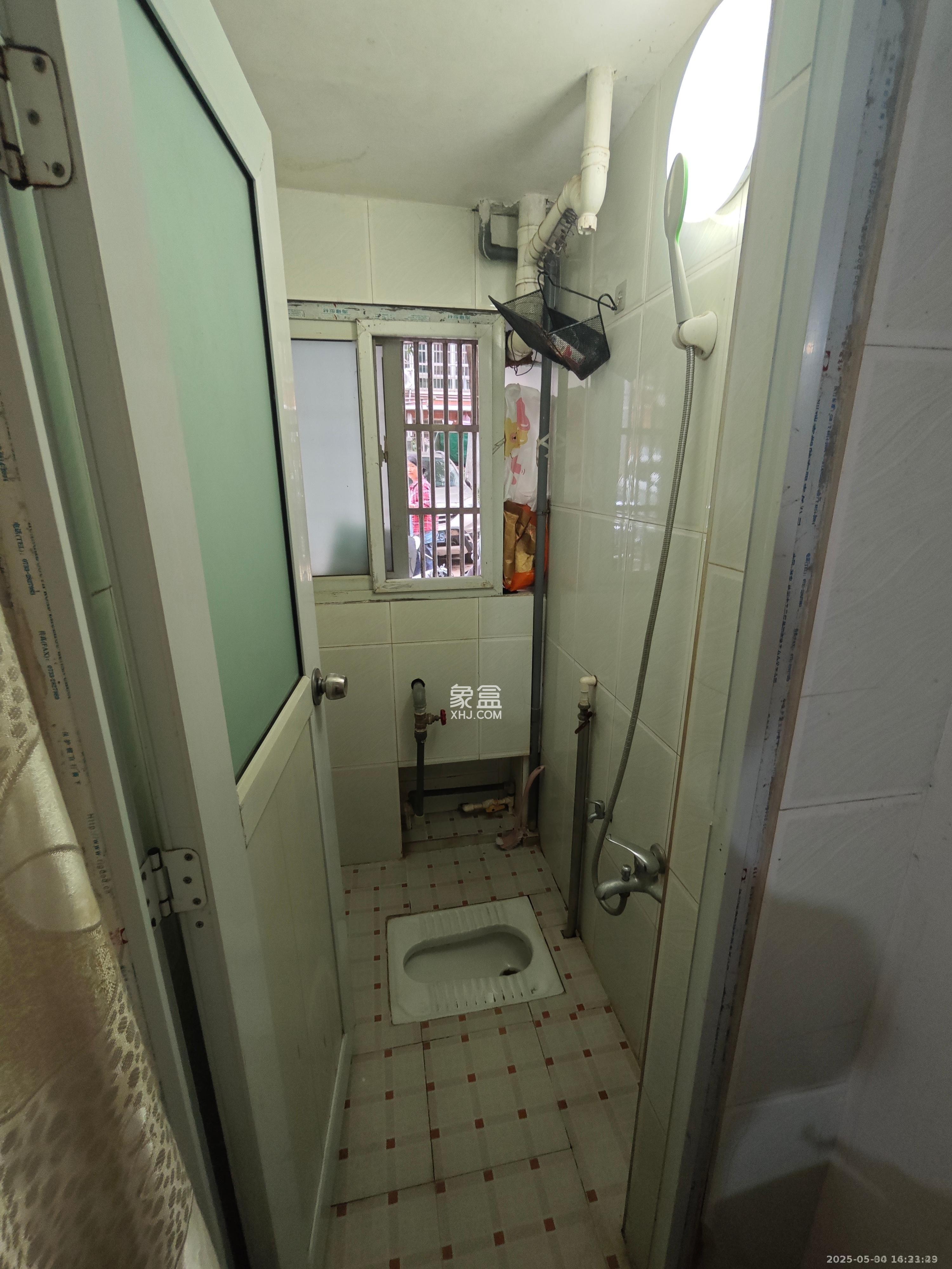 恩瑞麓山名园(龙王港小区) 1室1厅1卫 600.0元/月 恩瑞麓山名园(龙王港小区) 1室1厅1卫 600.0元/月室内图