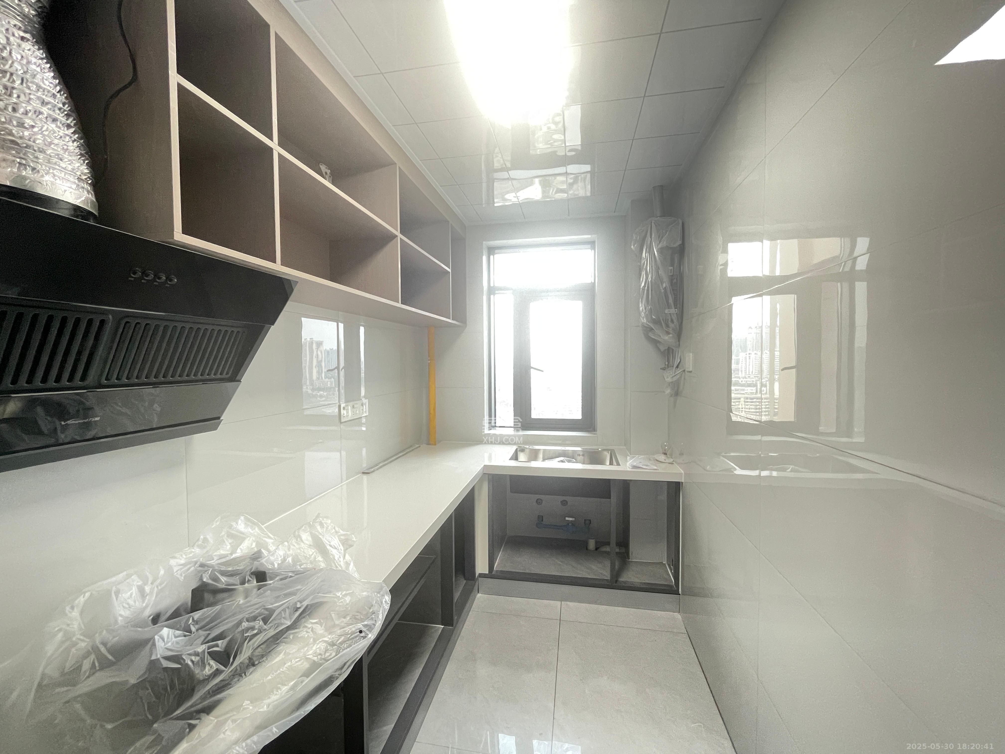 中城苑 3室2厅1卫 3200.0元/月 中城苑 3室2厅1卫 3200.0元/月室内图