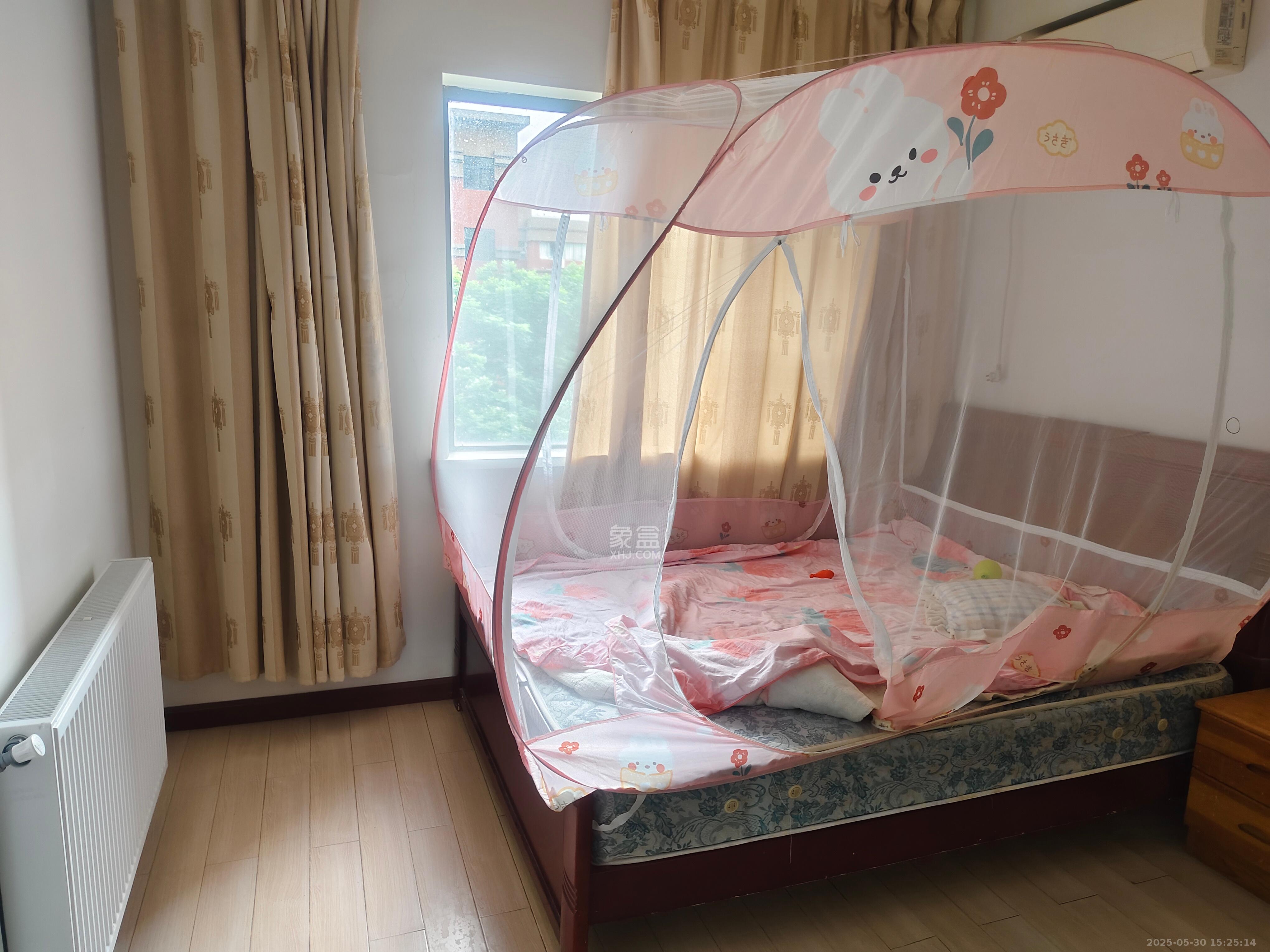 上海城小区  4室2厅2卫    2700.0元/月 上海城小区  4室2厅2卫    2700.0元/月室内图