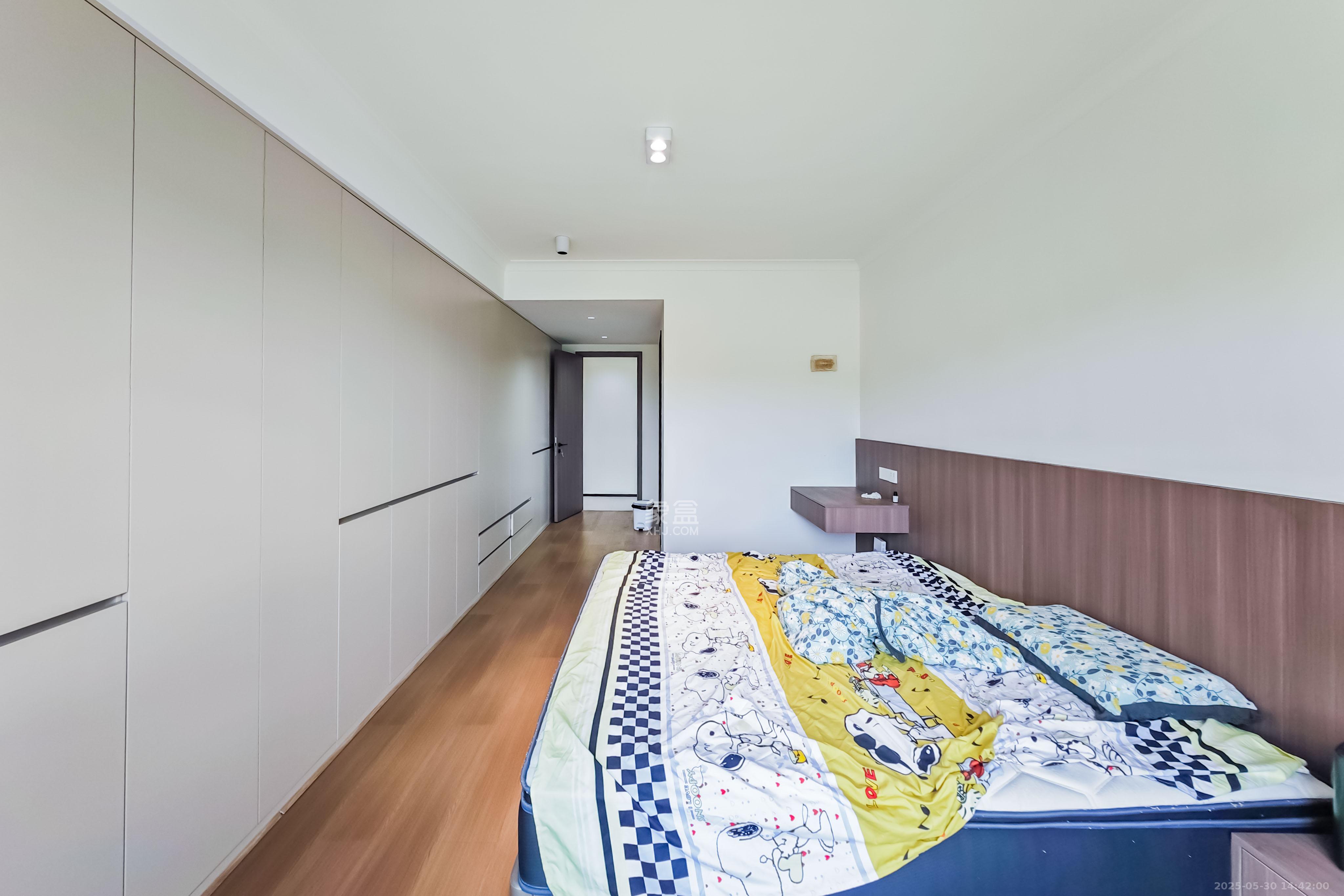 建发玖洲和玺 3室2厅2卫 146.0万 建发玖洲和玺 3室2厅2卫 146.0万卧室