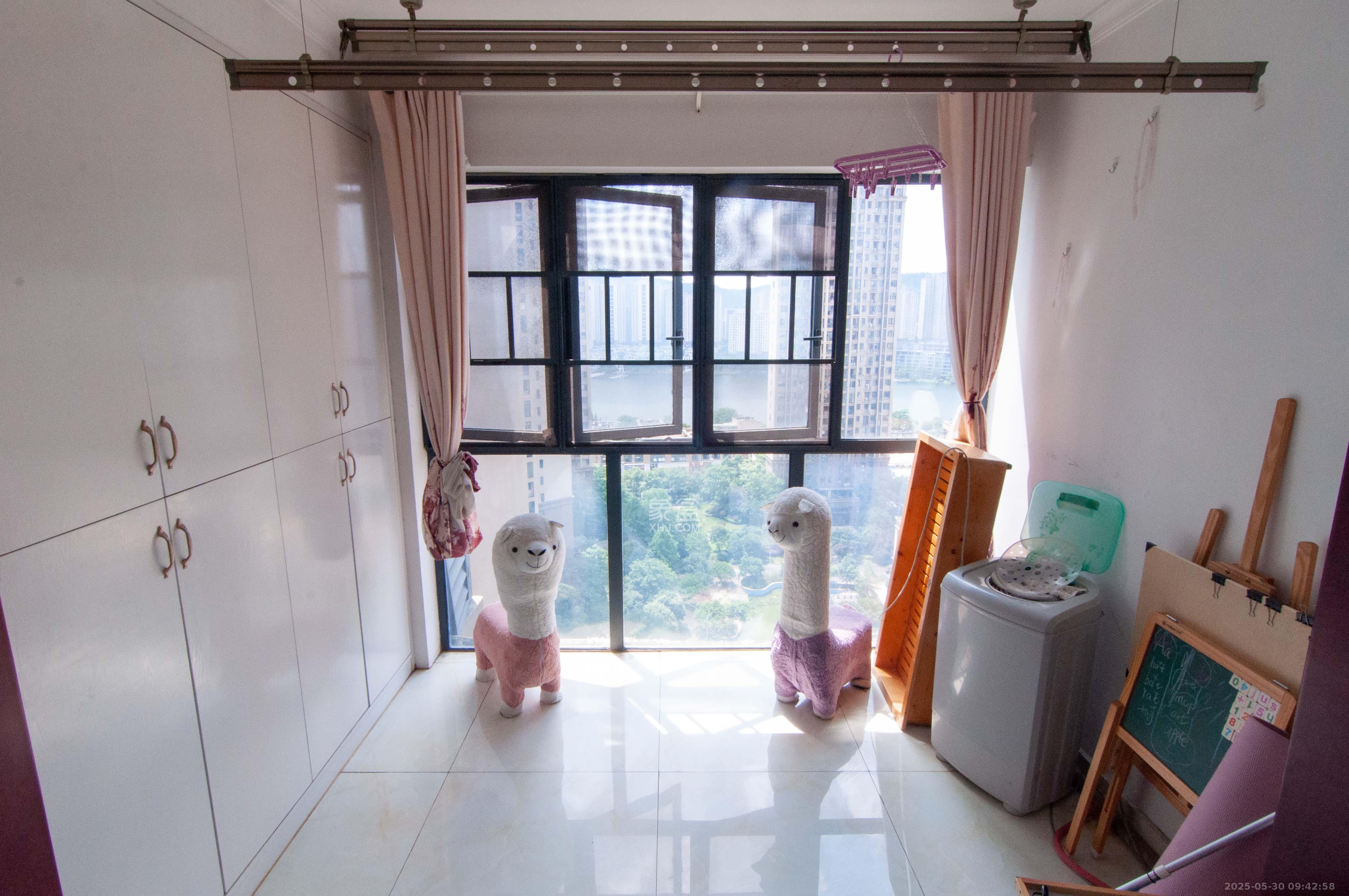 中建梅溪湖中心  3室2厅2卫    126.8万 中建梅溪湖中心  3室2厅2卫    126.8万其他