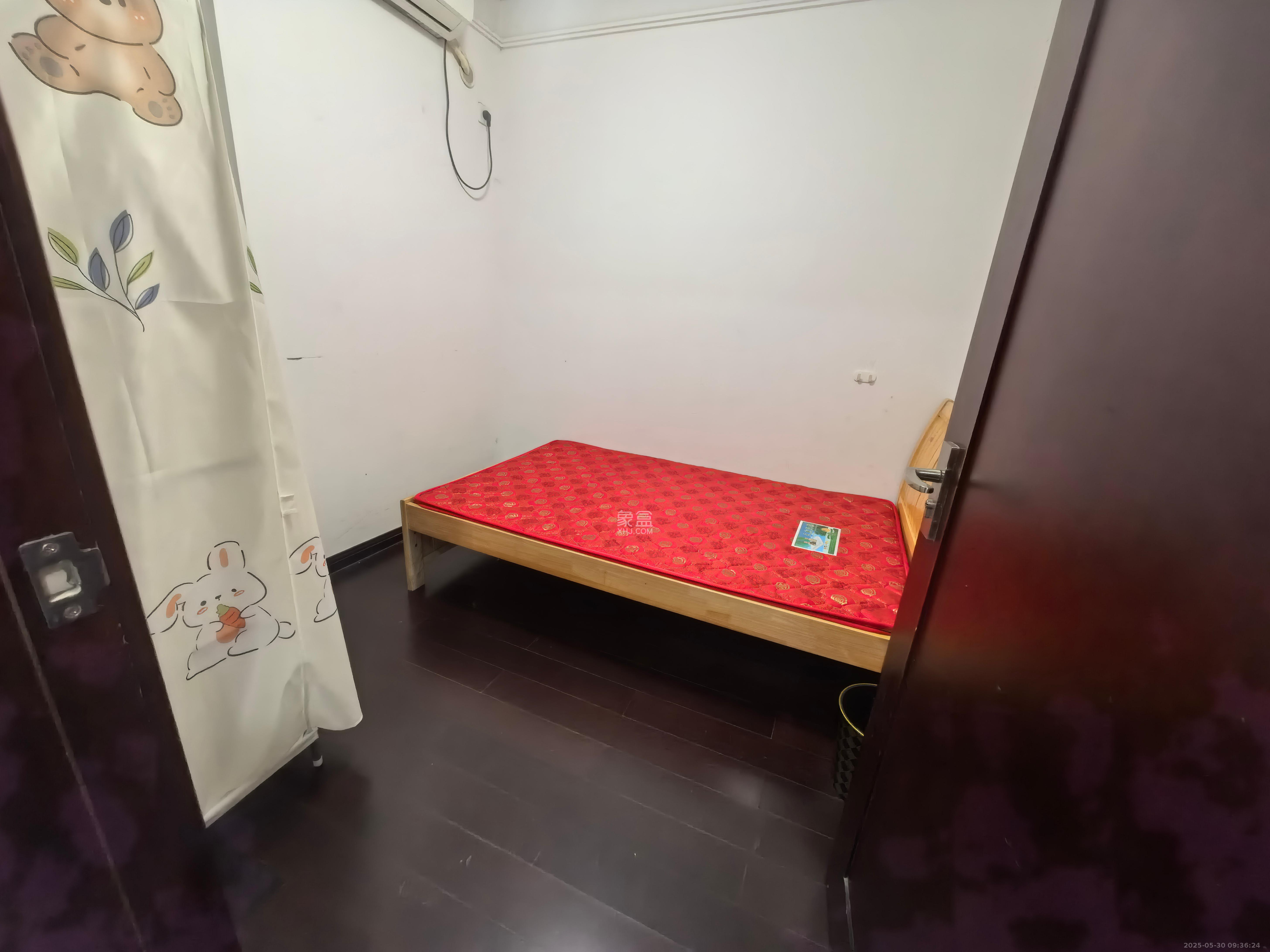 中海国际二期 3室2厅1卫 1800.0元/月 中海国际二期 3室2厅1卫 1800.0元/月室内图