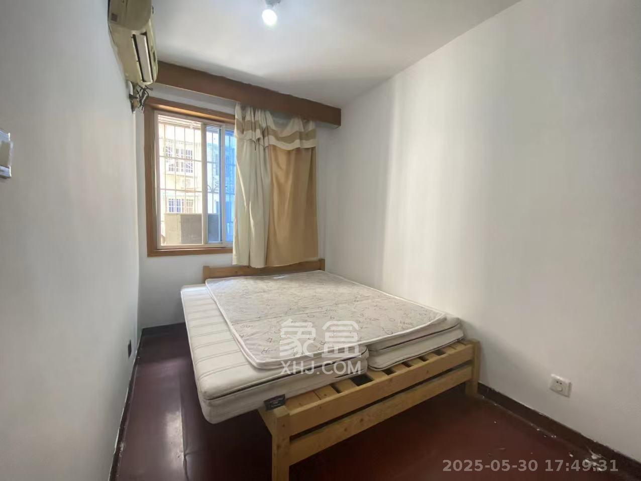 新世界商贸城 3室1厅1卫 3000.0元/月 新世界商贸城 3室1厅1卫 3000.0元/月室内图