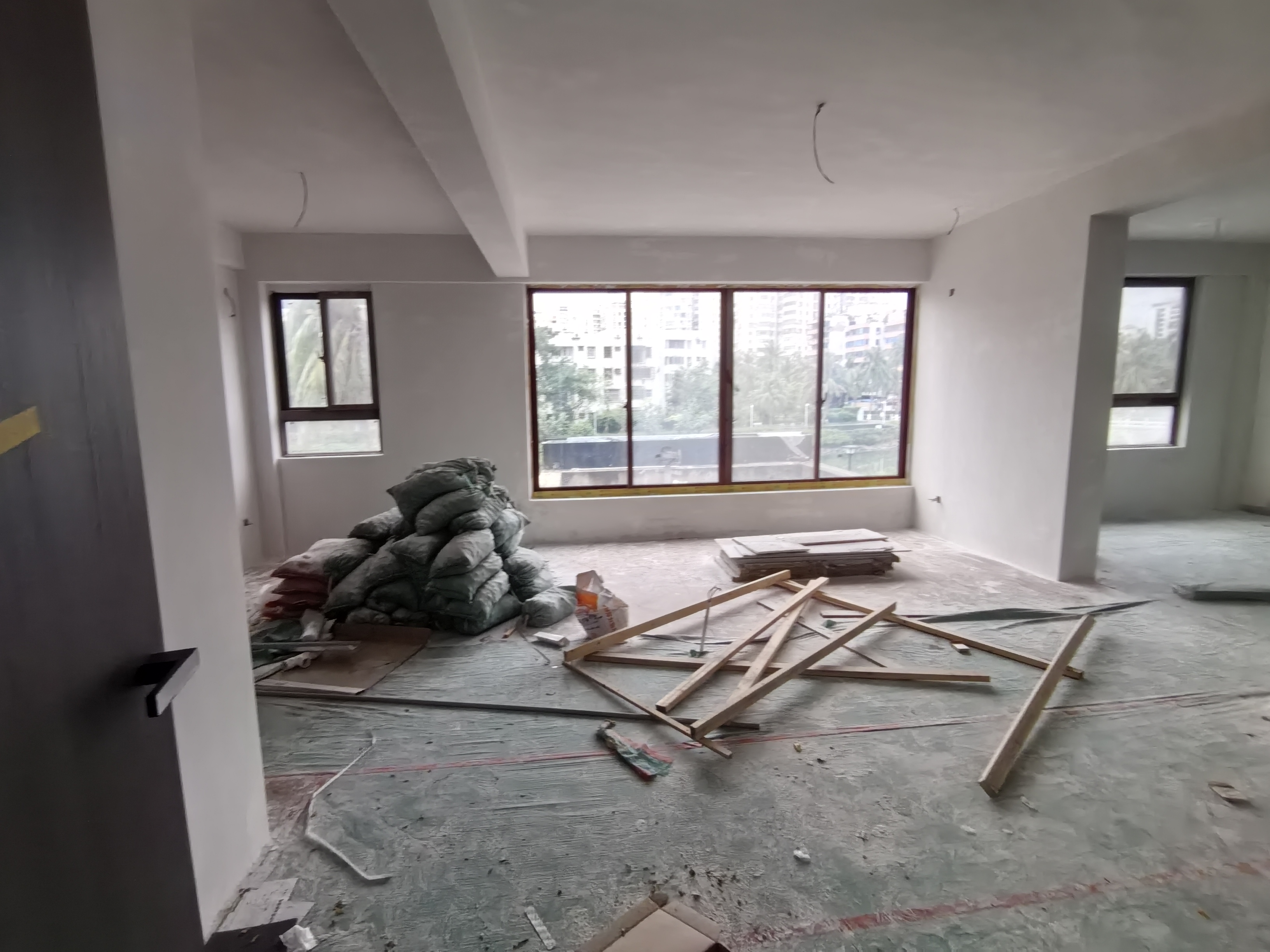 八和园小区 8室3厅2卫 12000.0元/月 八和园小区 8室3厅2卫 12000.0元/月室内图